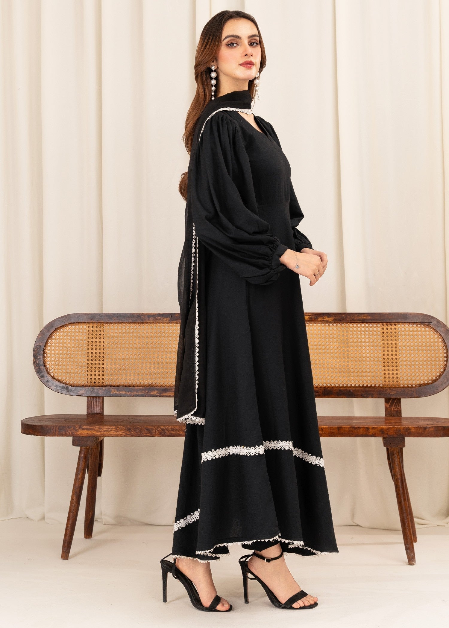 marina Maxi in Black