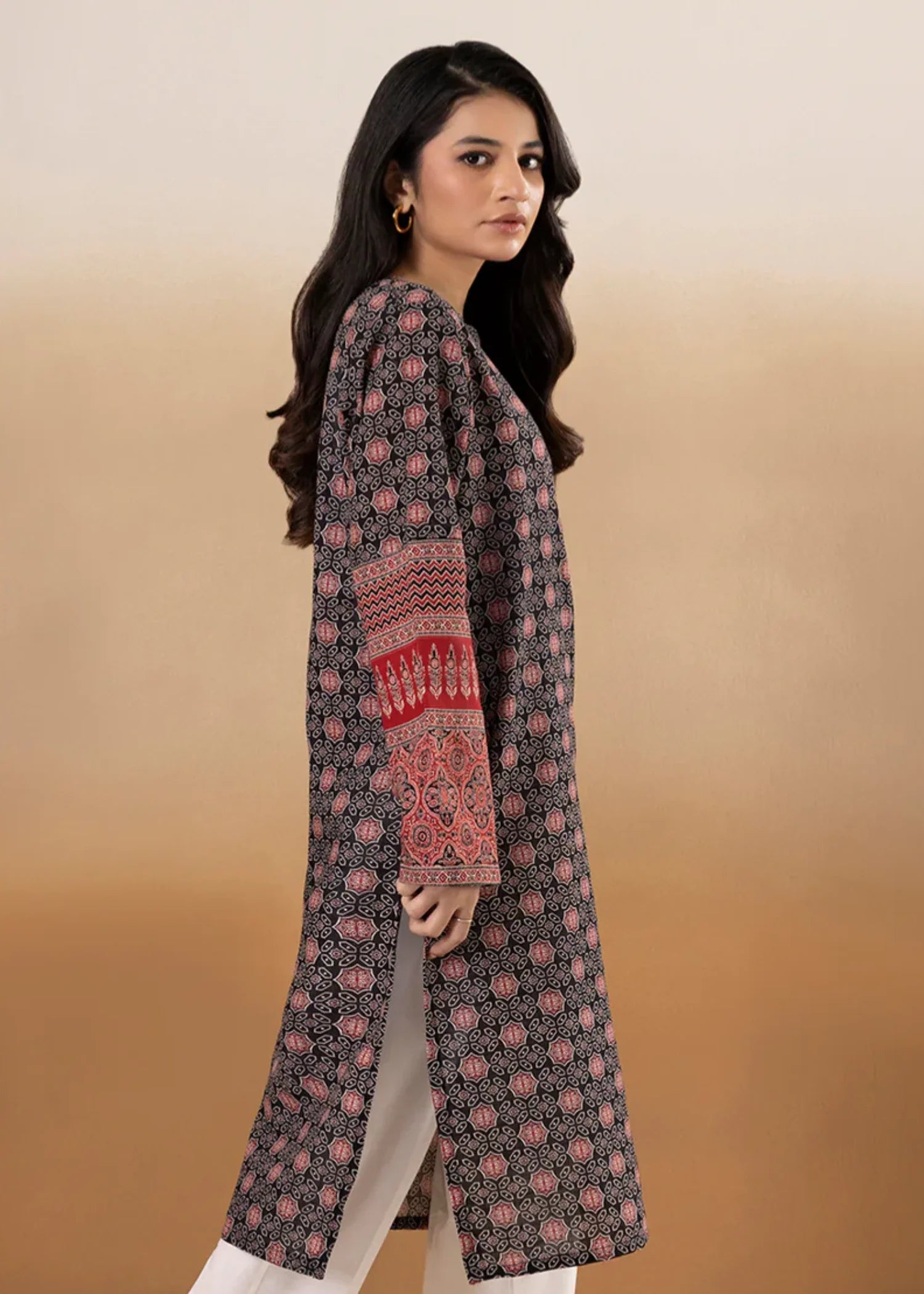 khaddar Kurti in Black