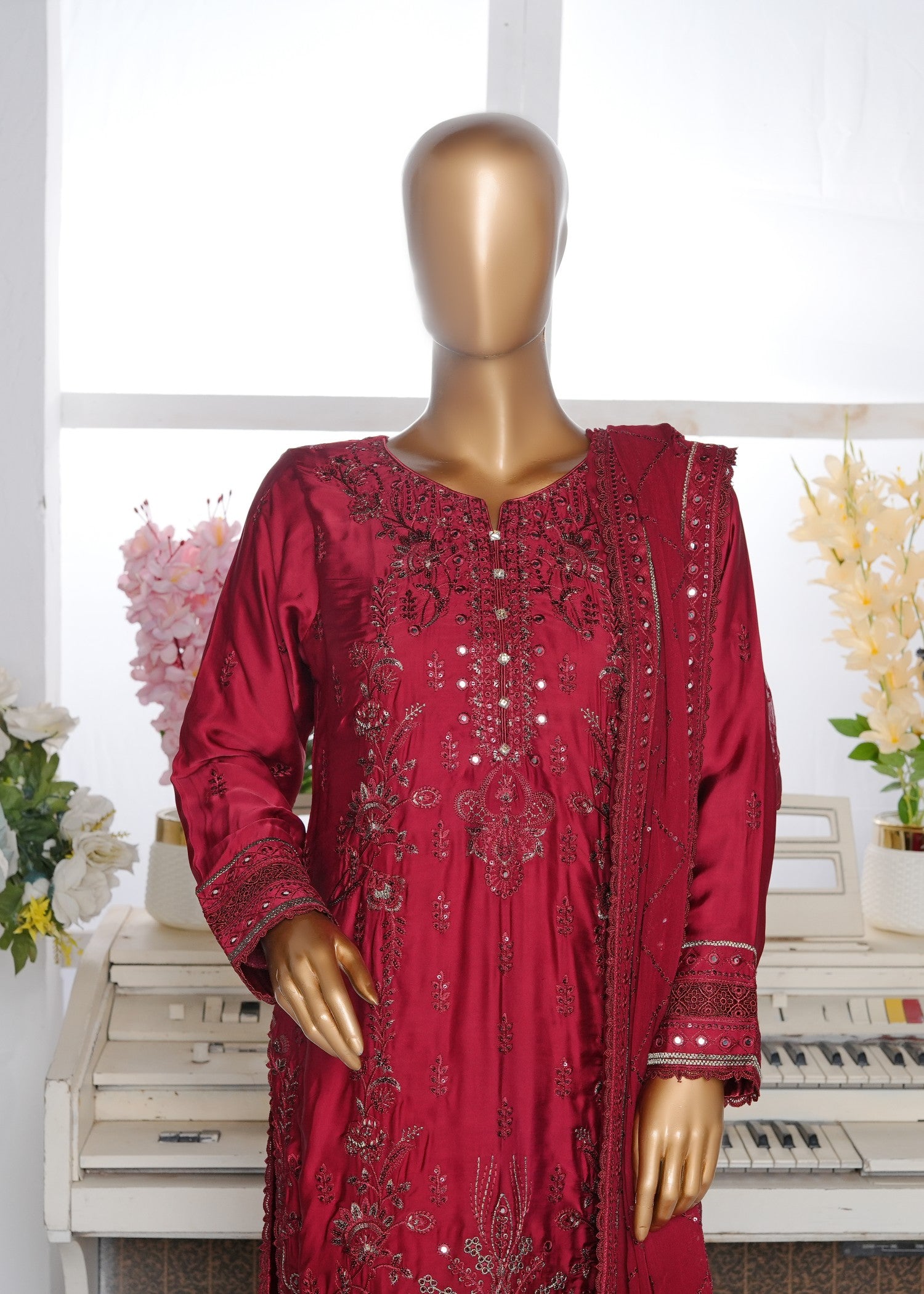 charmuse/shamooz Kurta Set in Red