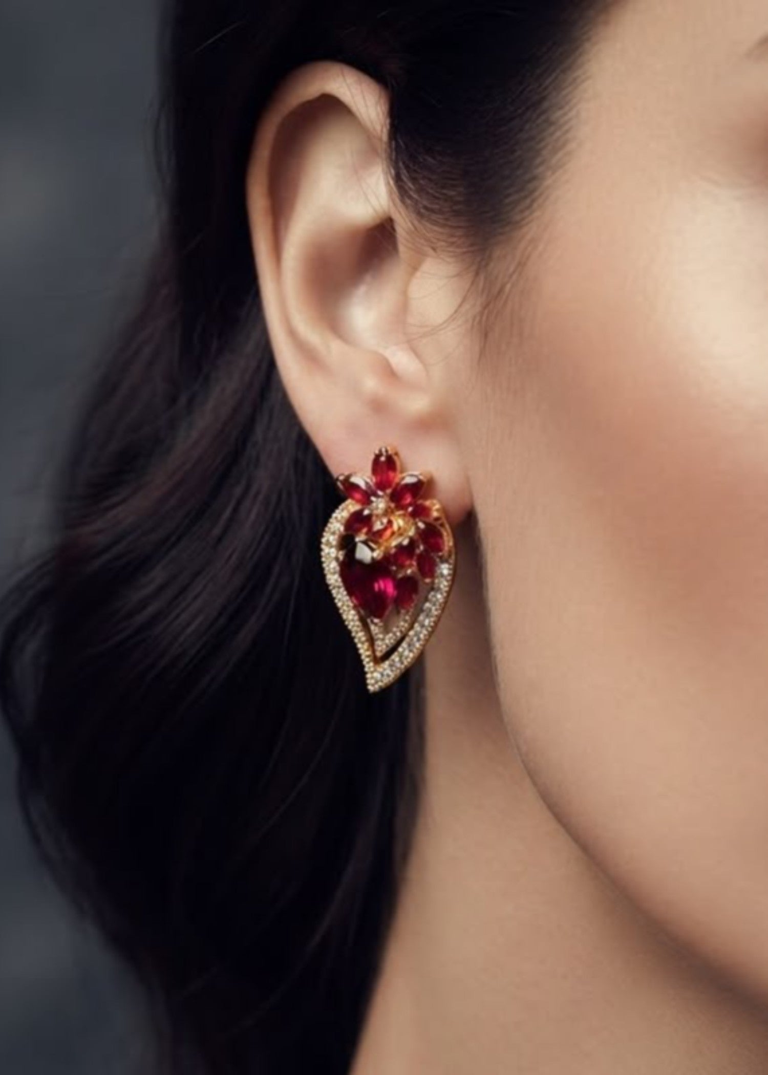 Jewelry Set in Maroon, gold Color by - Trendy Women Jewelry Set WNV3041