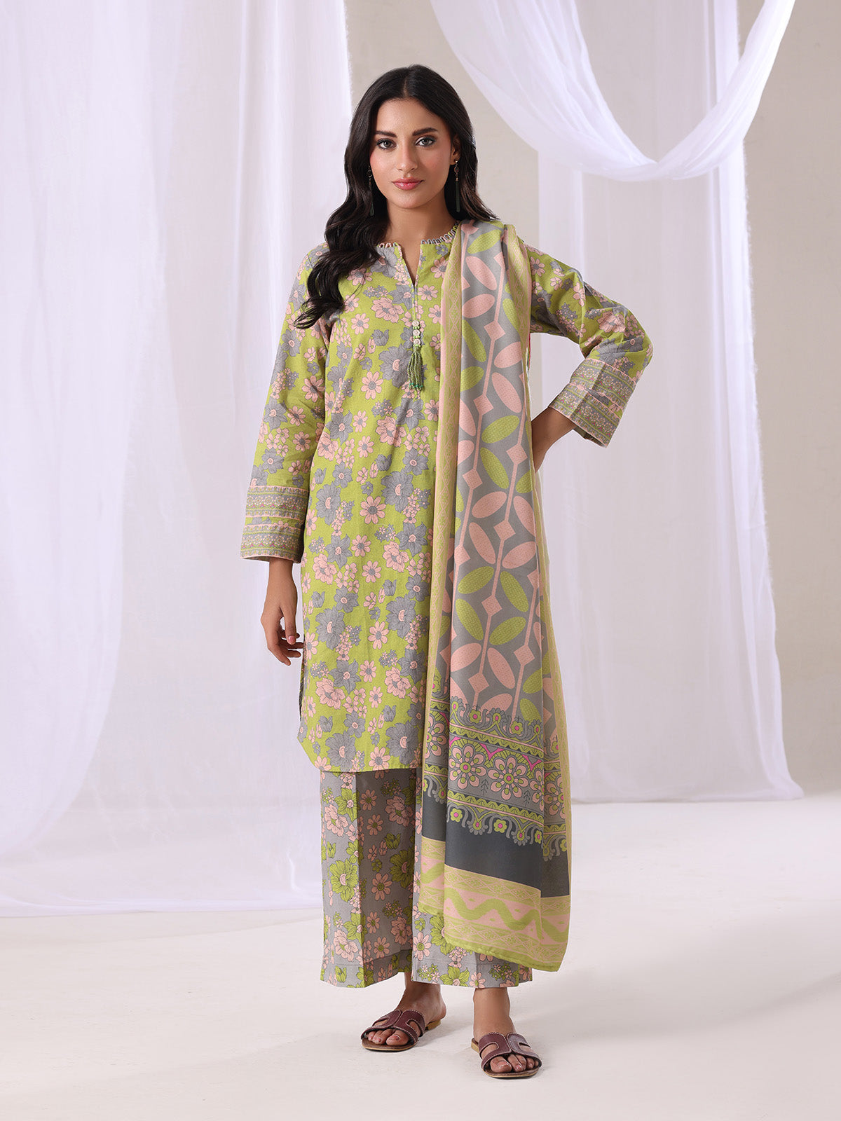 zari lawn Unstitched in Apple green