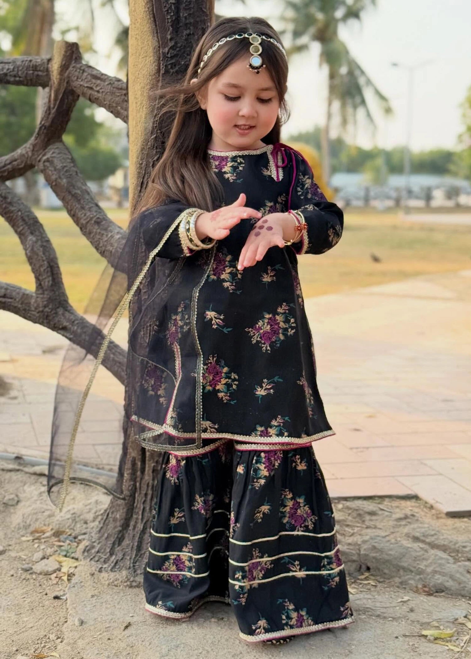 raw silk Gharara in Black