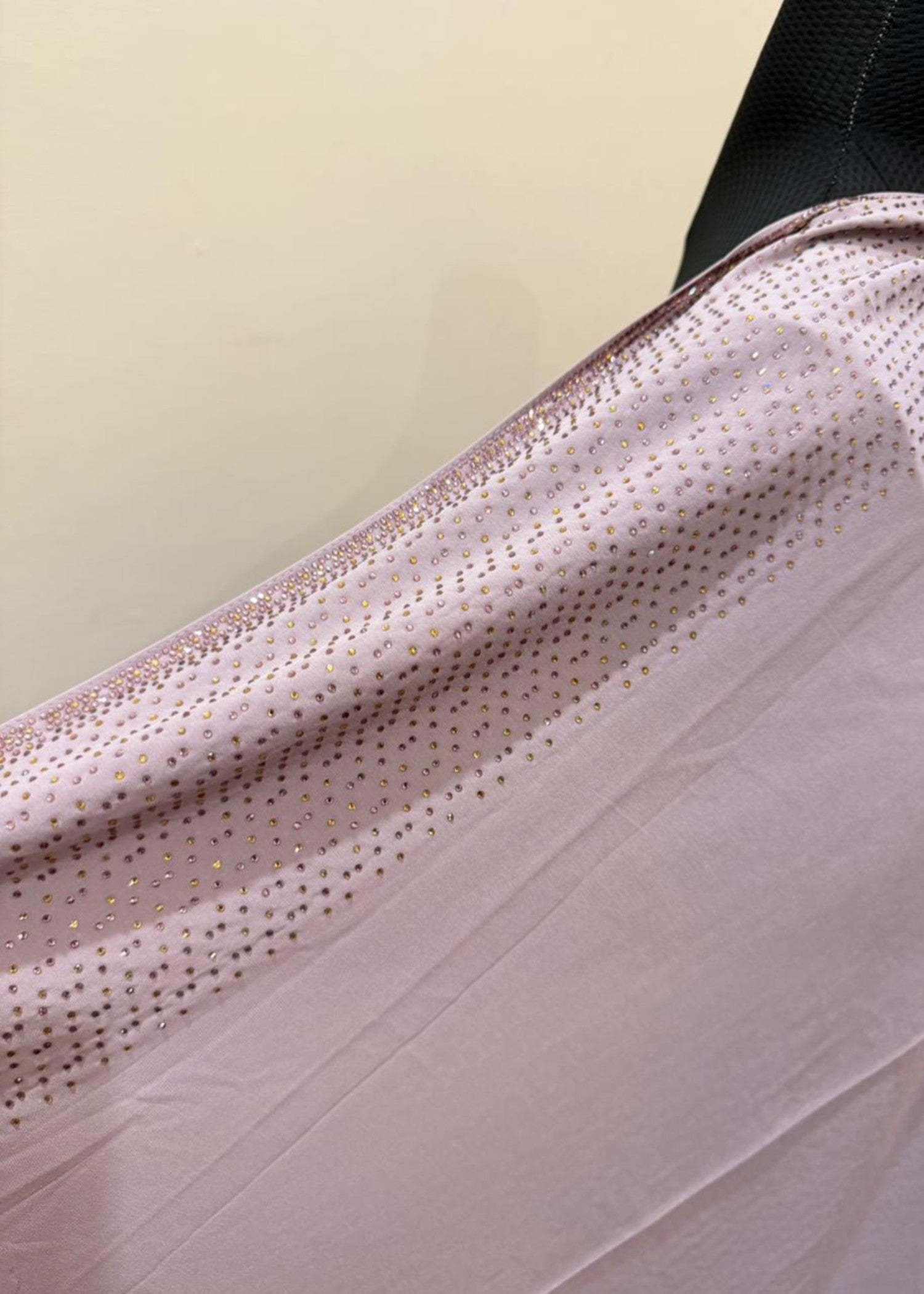 nidha Hijab in Thistle
