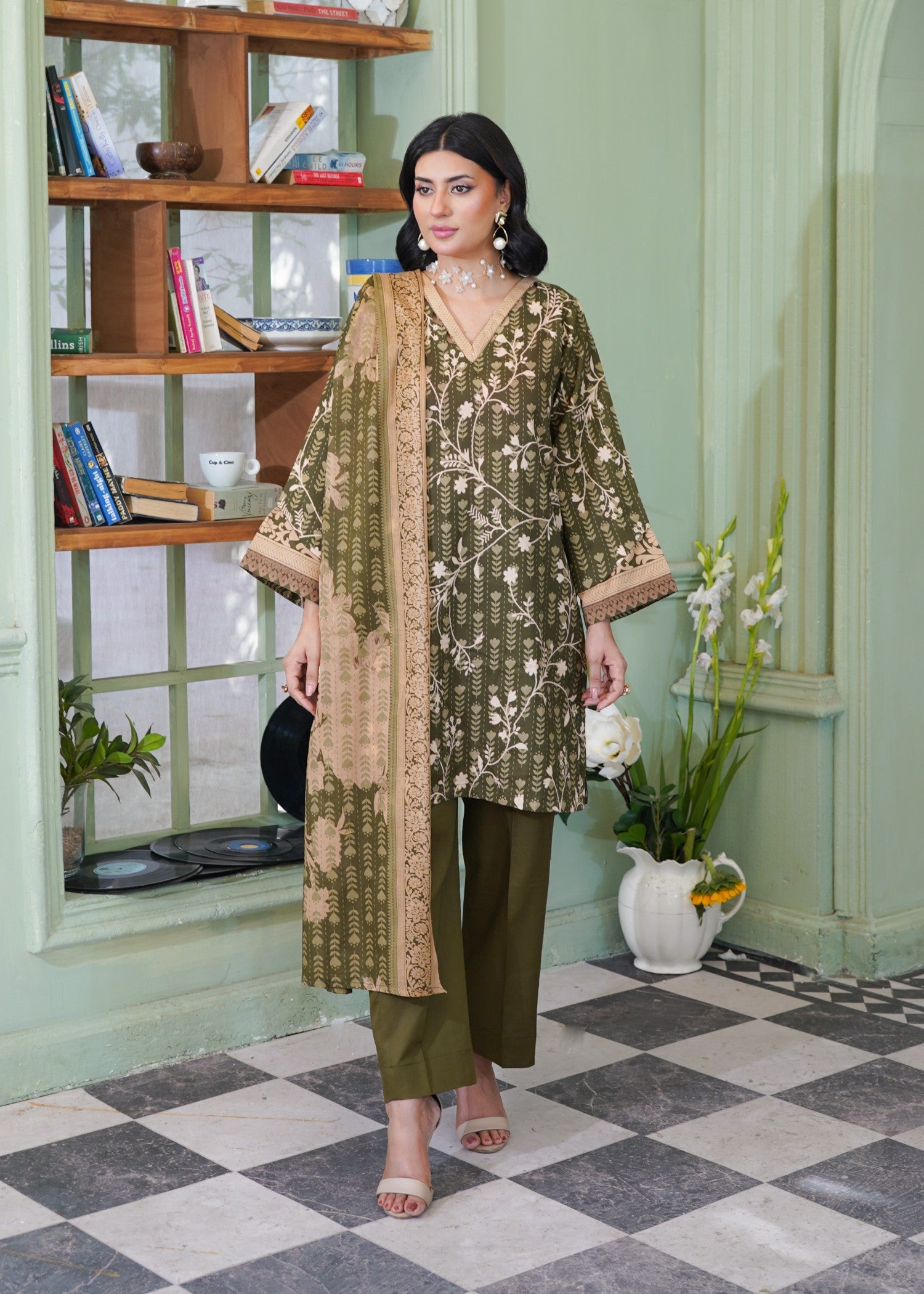 dobby Kurta Set in Olive green