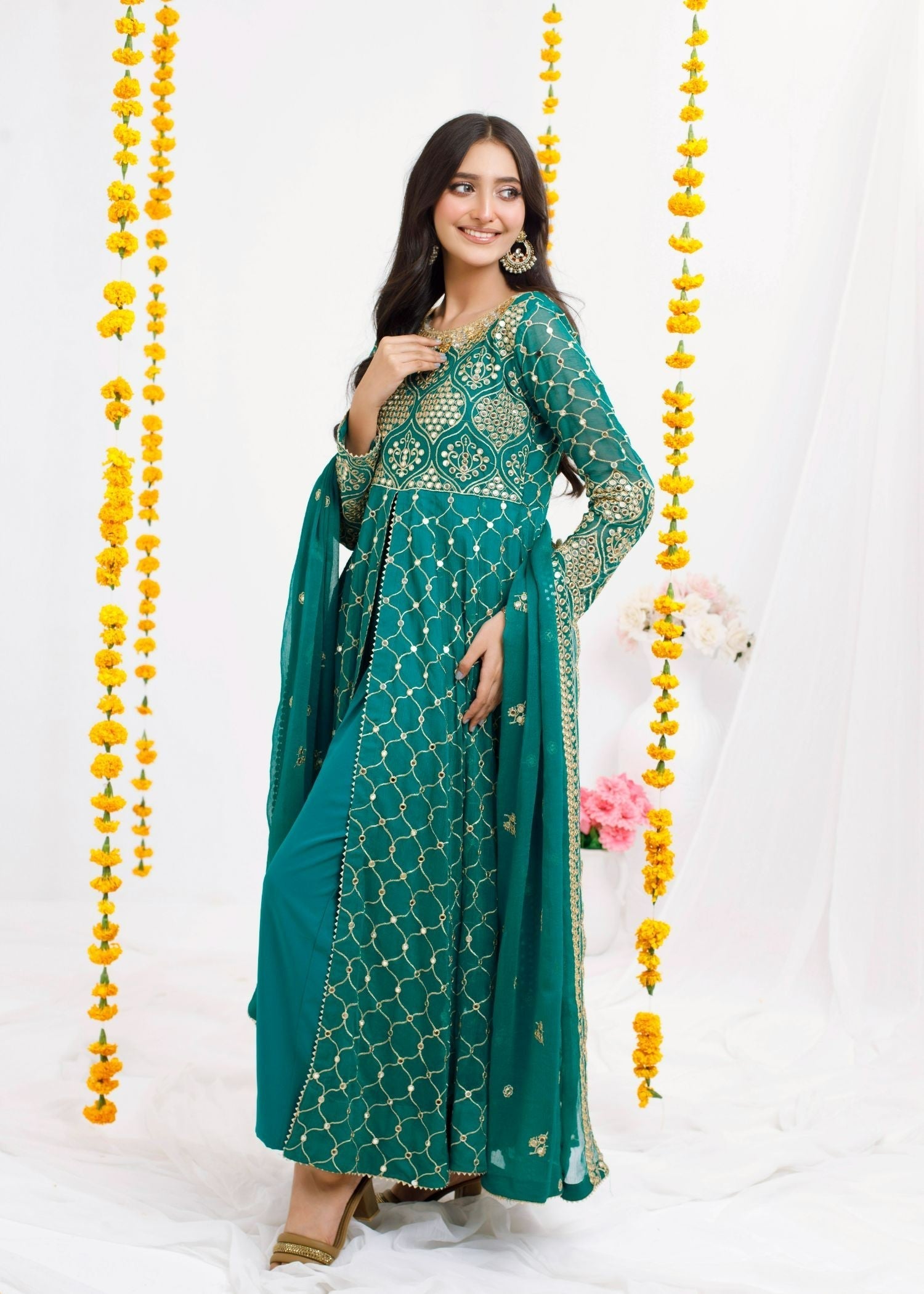 chiffon Pishwas in Emerald green