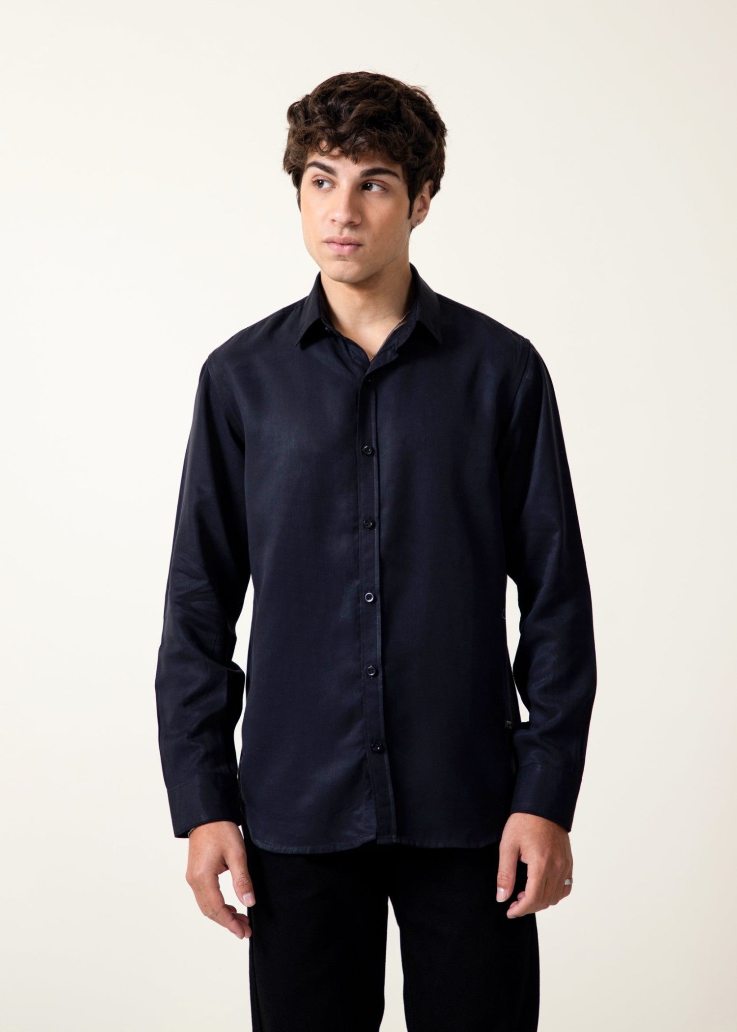 cotton Casual Shirt in Navy blue by Fabriano