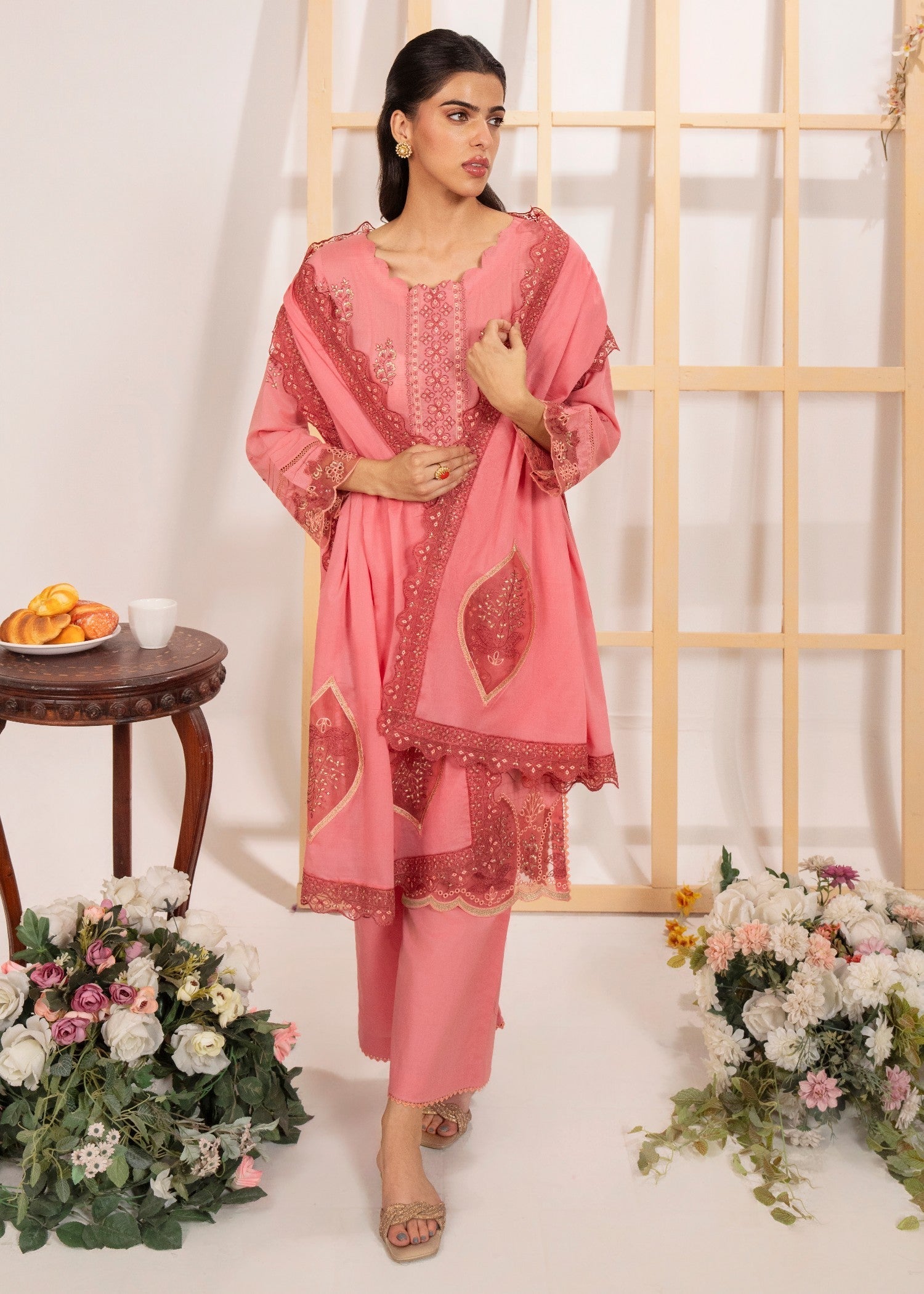 karandi Kurta Set in Baby pink