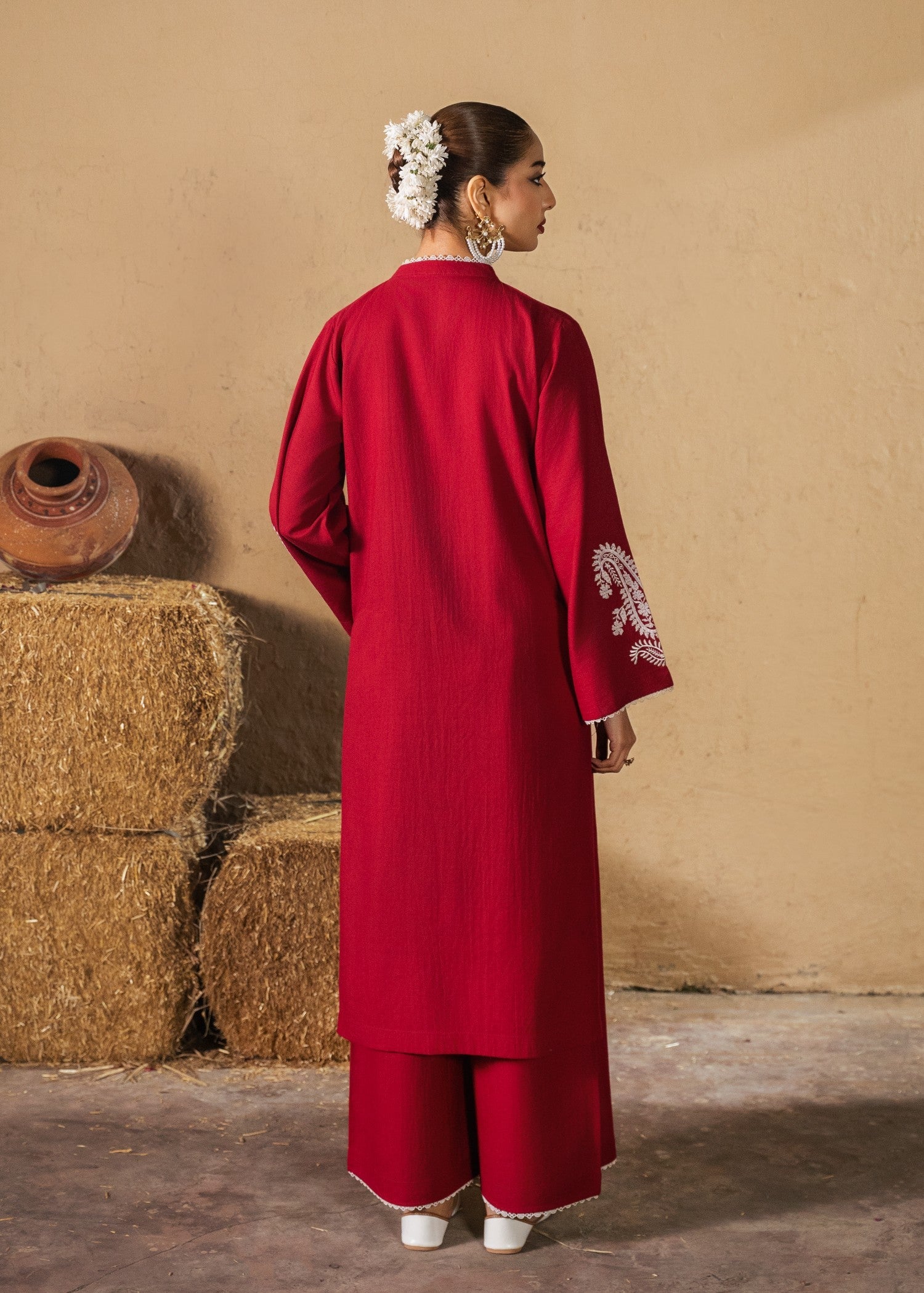 dhanak Kurta Set in Crimson
