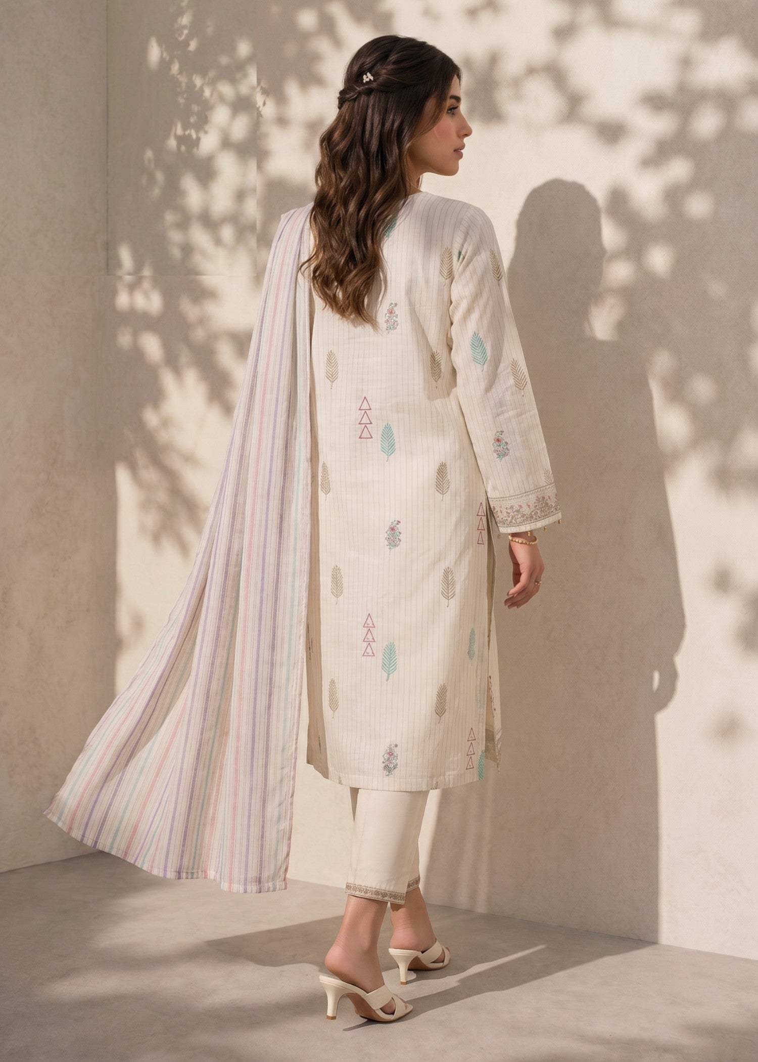 cross hetch Kurta Set in Off-white