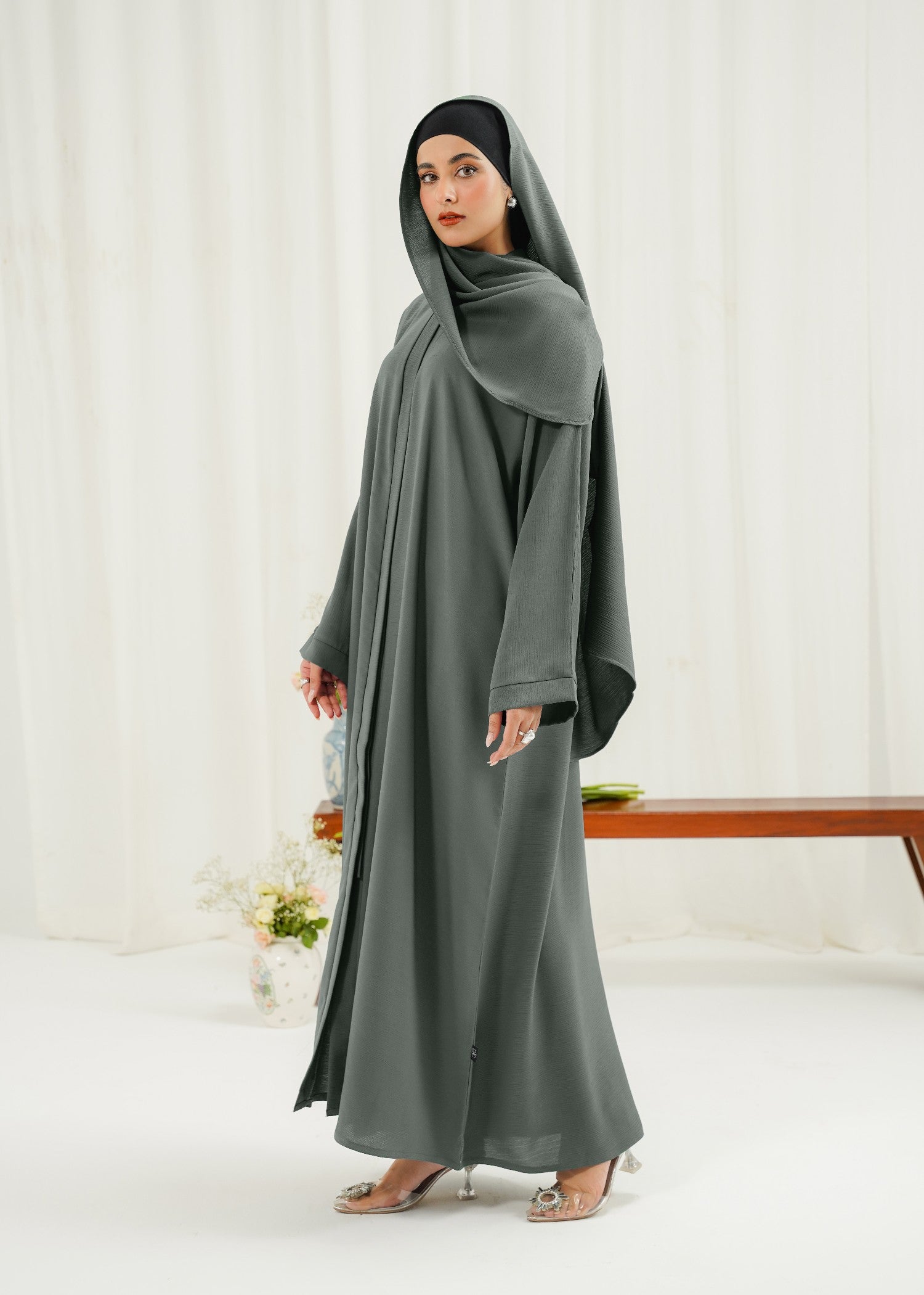 pk chiffon Abaya in Tea green