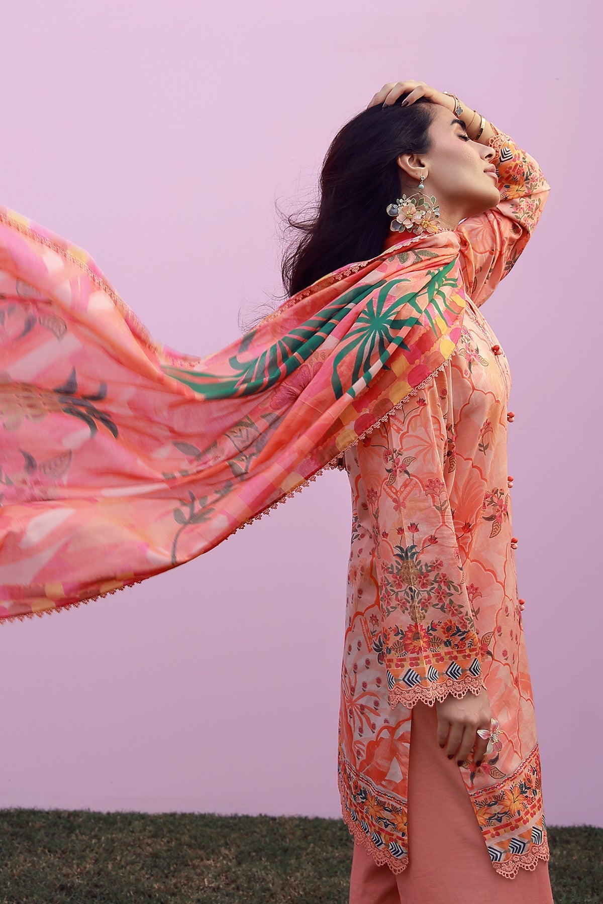 Mirha Lawn – Peachy Cascade