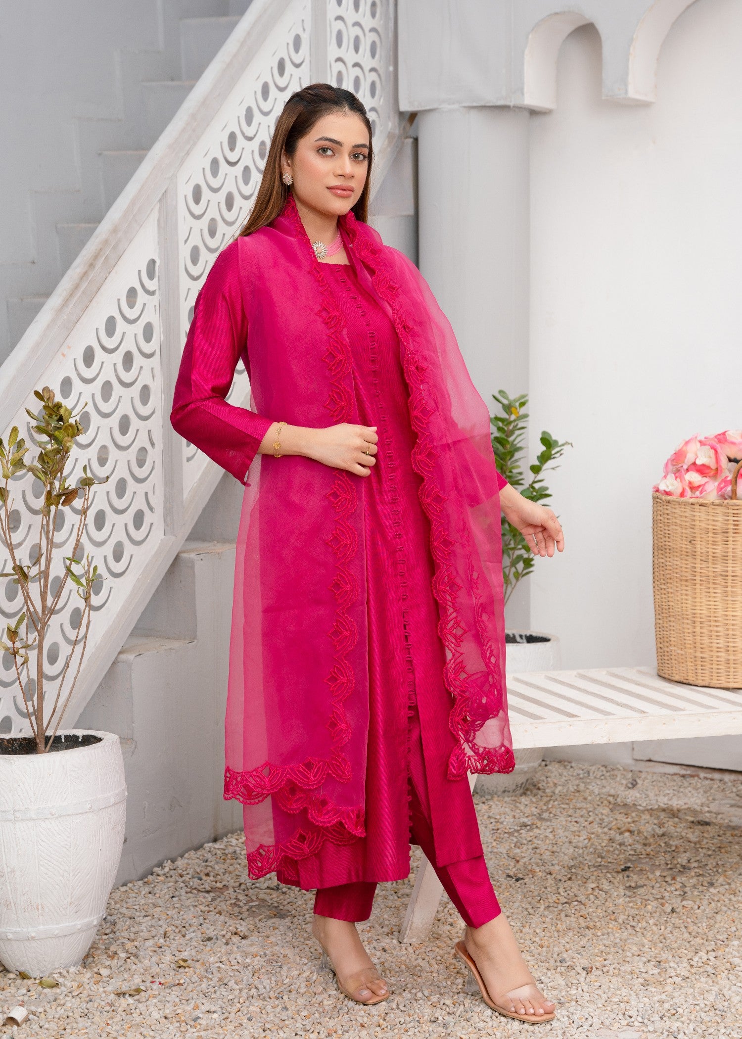 khaddi silk Kurta Set in Hot pink