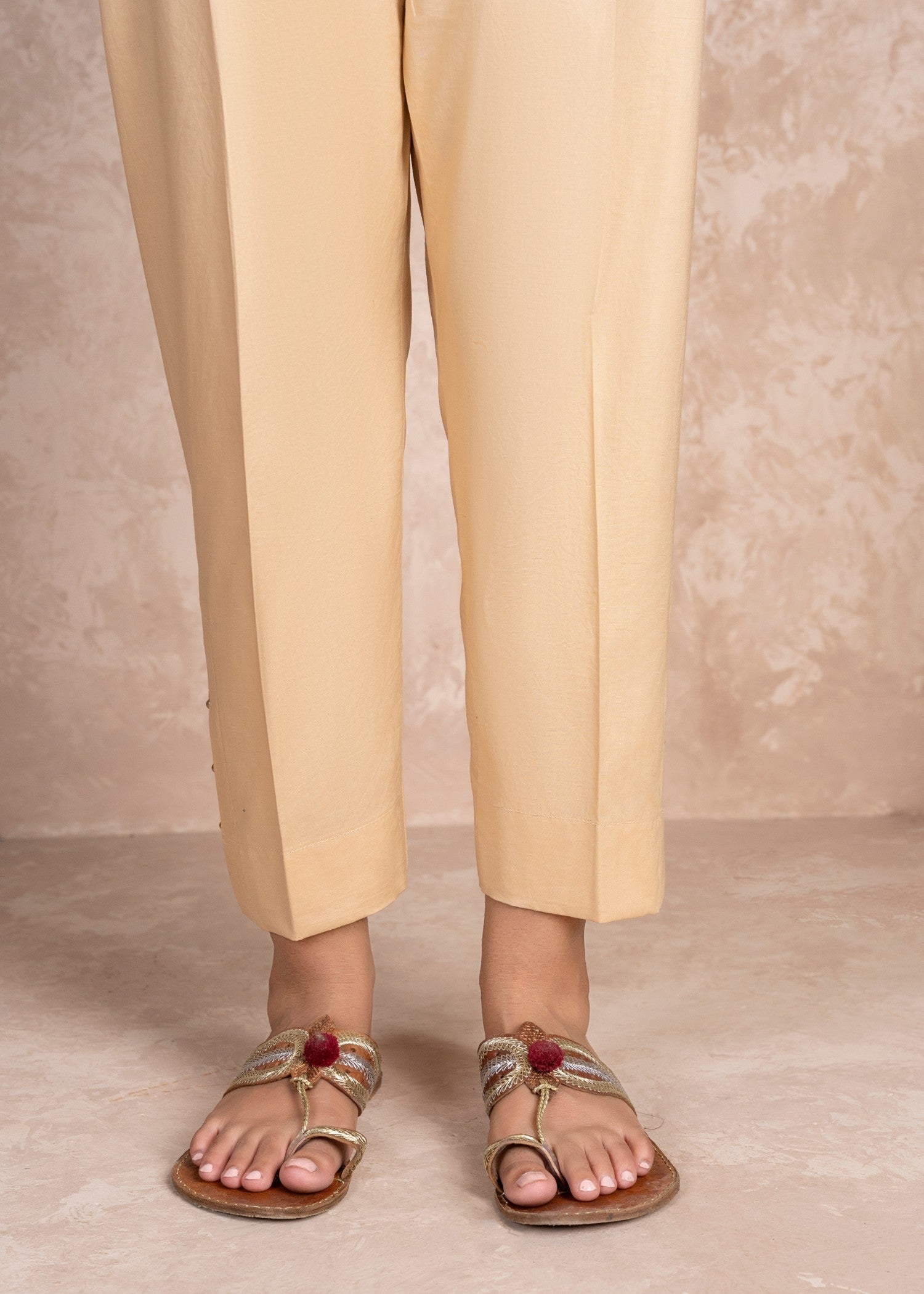 cambric Trousers in Beige