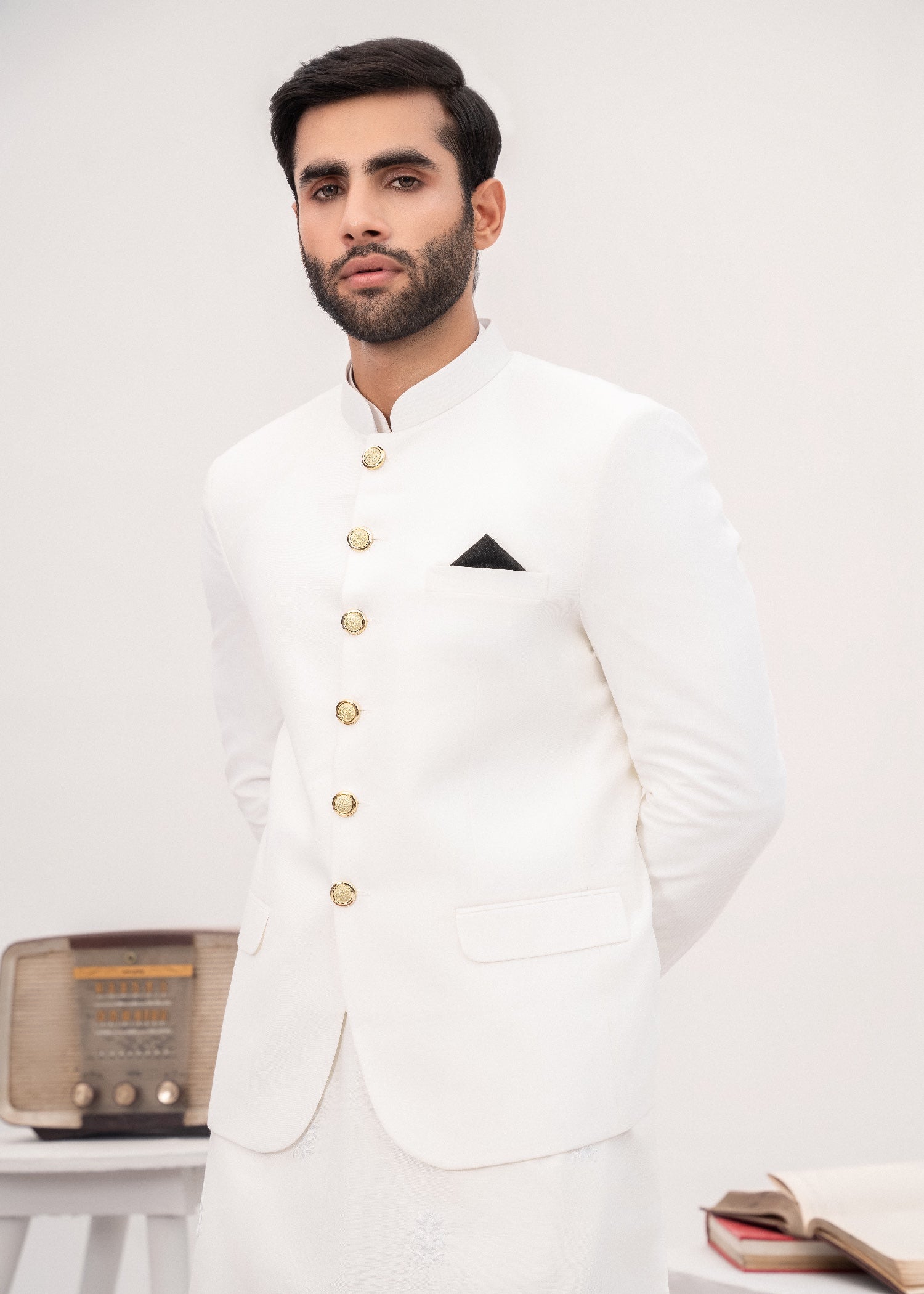 suiting Prince Coat in Off-white