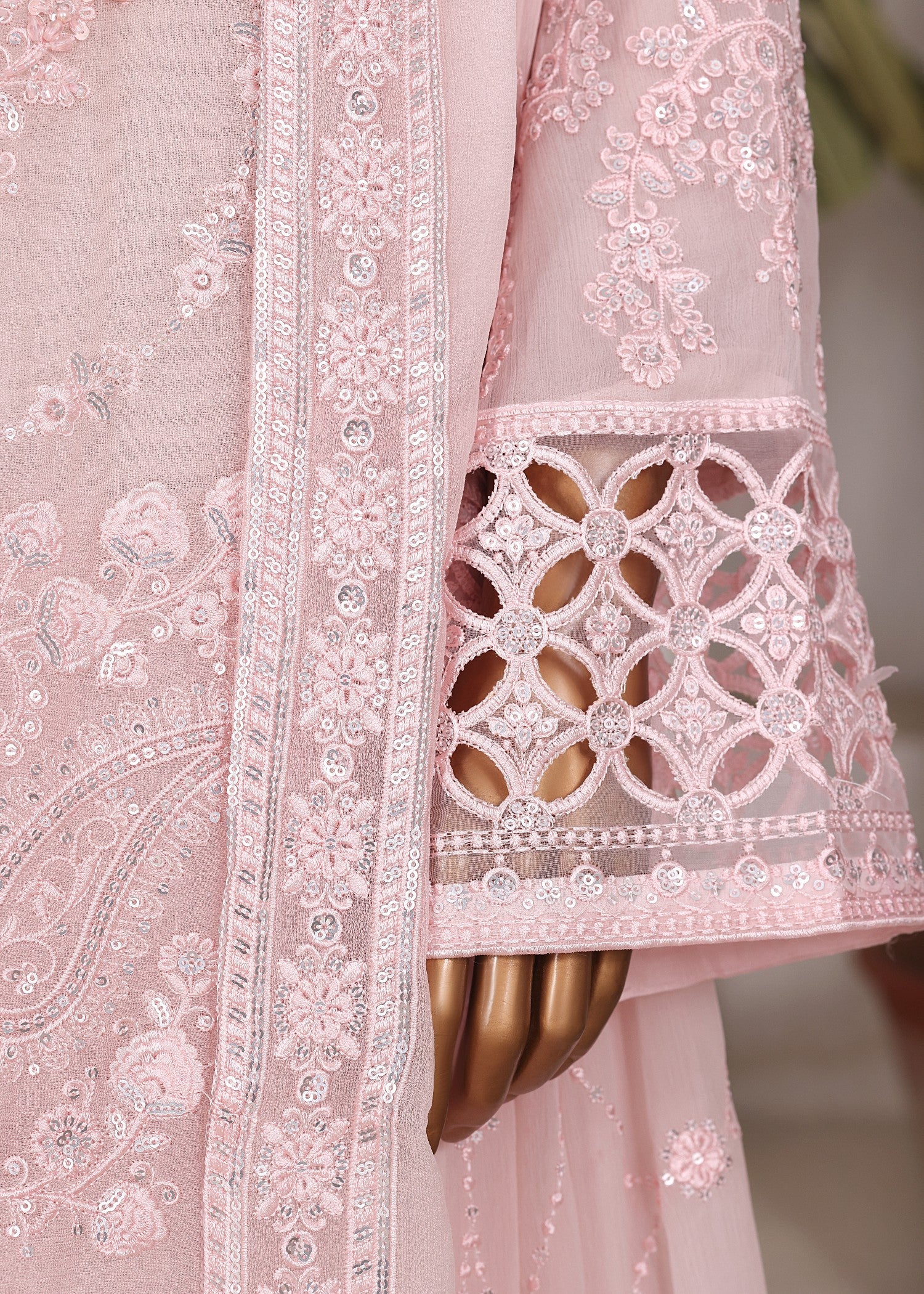 bemberg crinkle chiffon Kurta Set in Pale pink