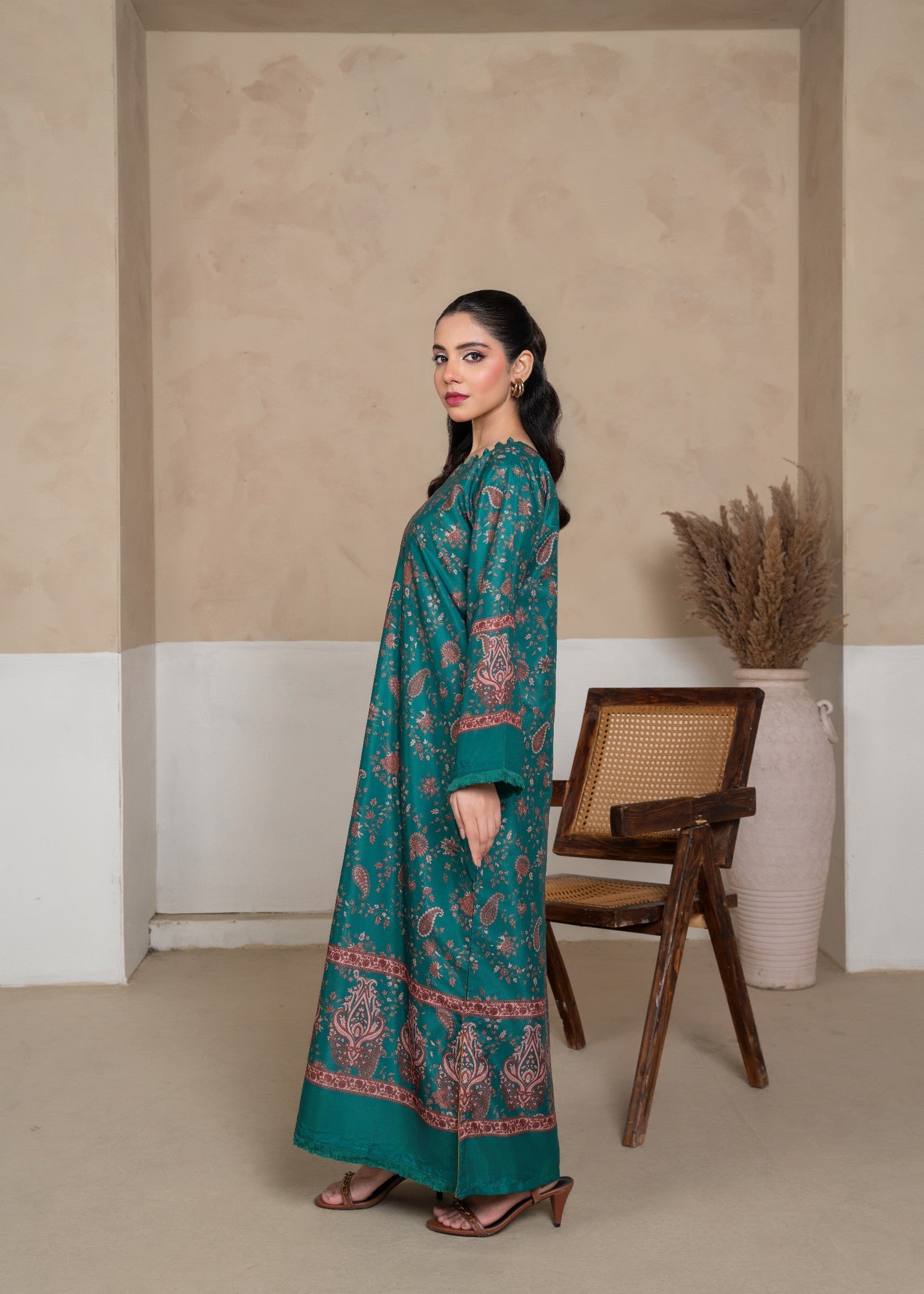 silk grip Kurta Set in Green