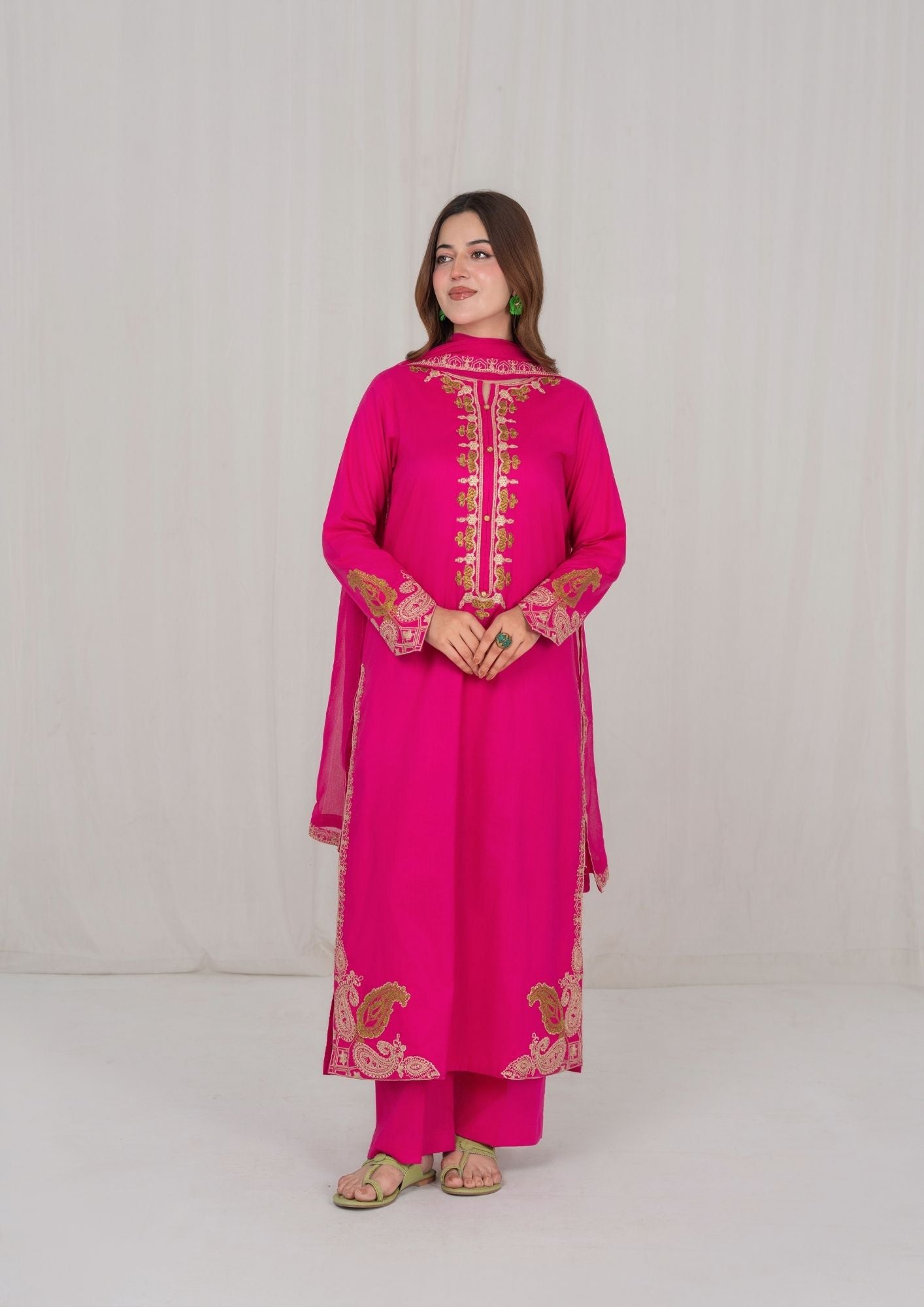 lawn Kurta Set in Hot pink