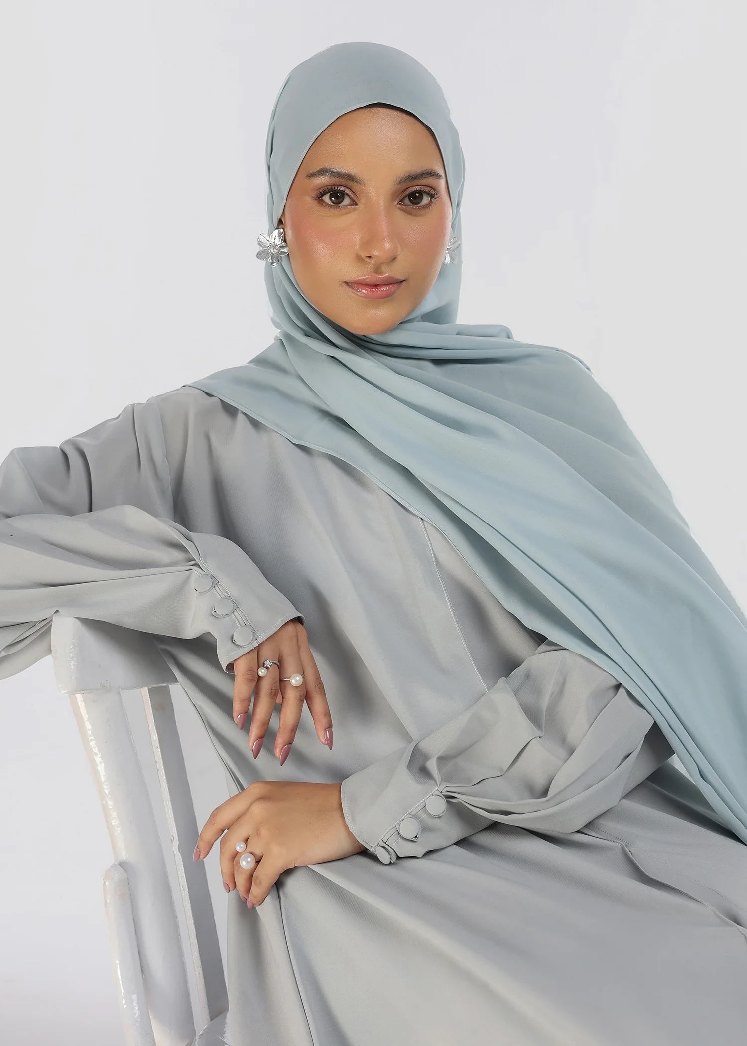 nidha Abaya in Grey