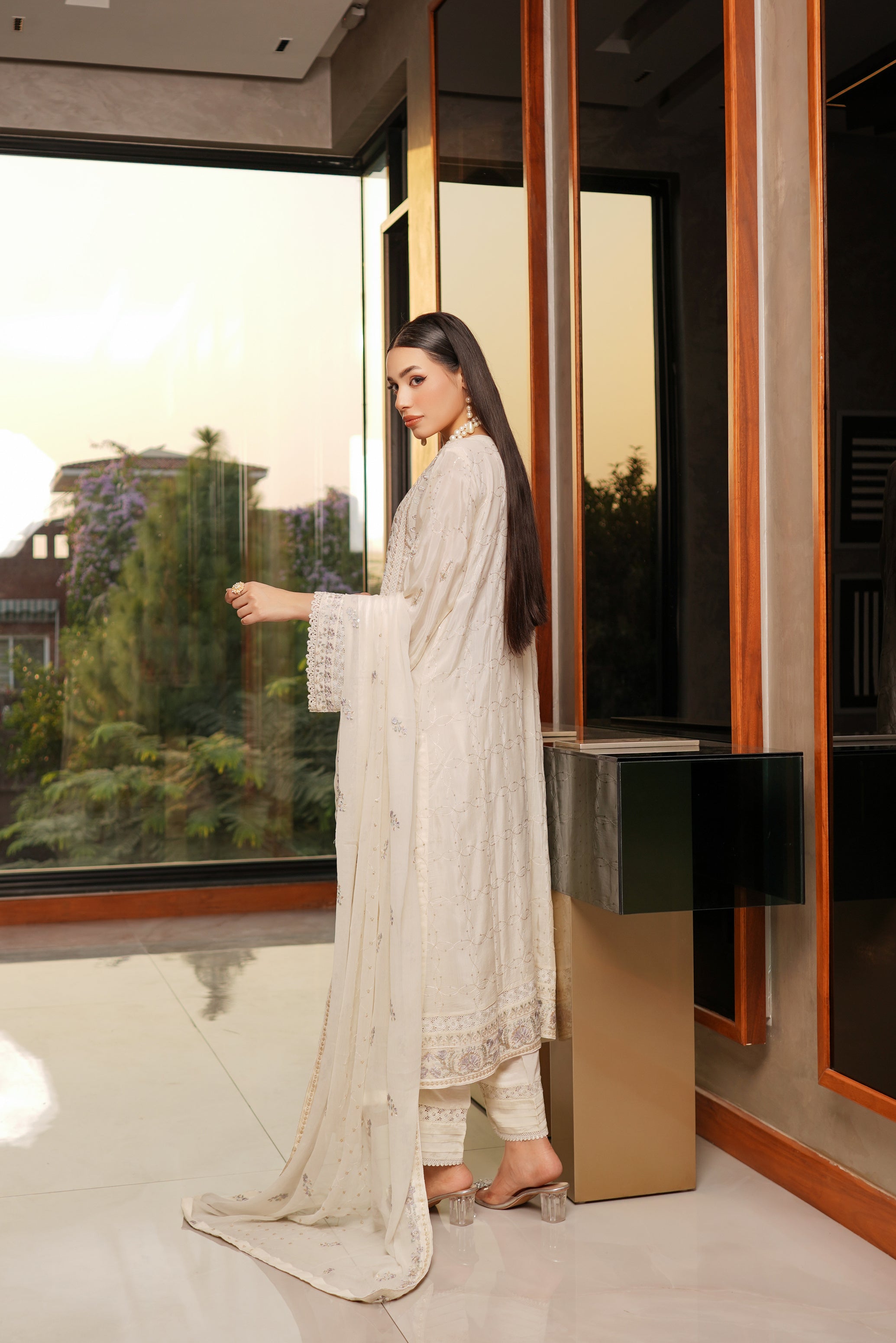 Shamooz Silk Edit Festive Pret Formals – D-1