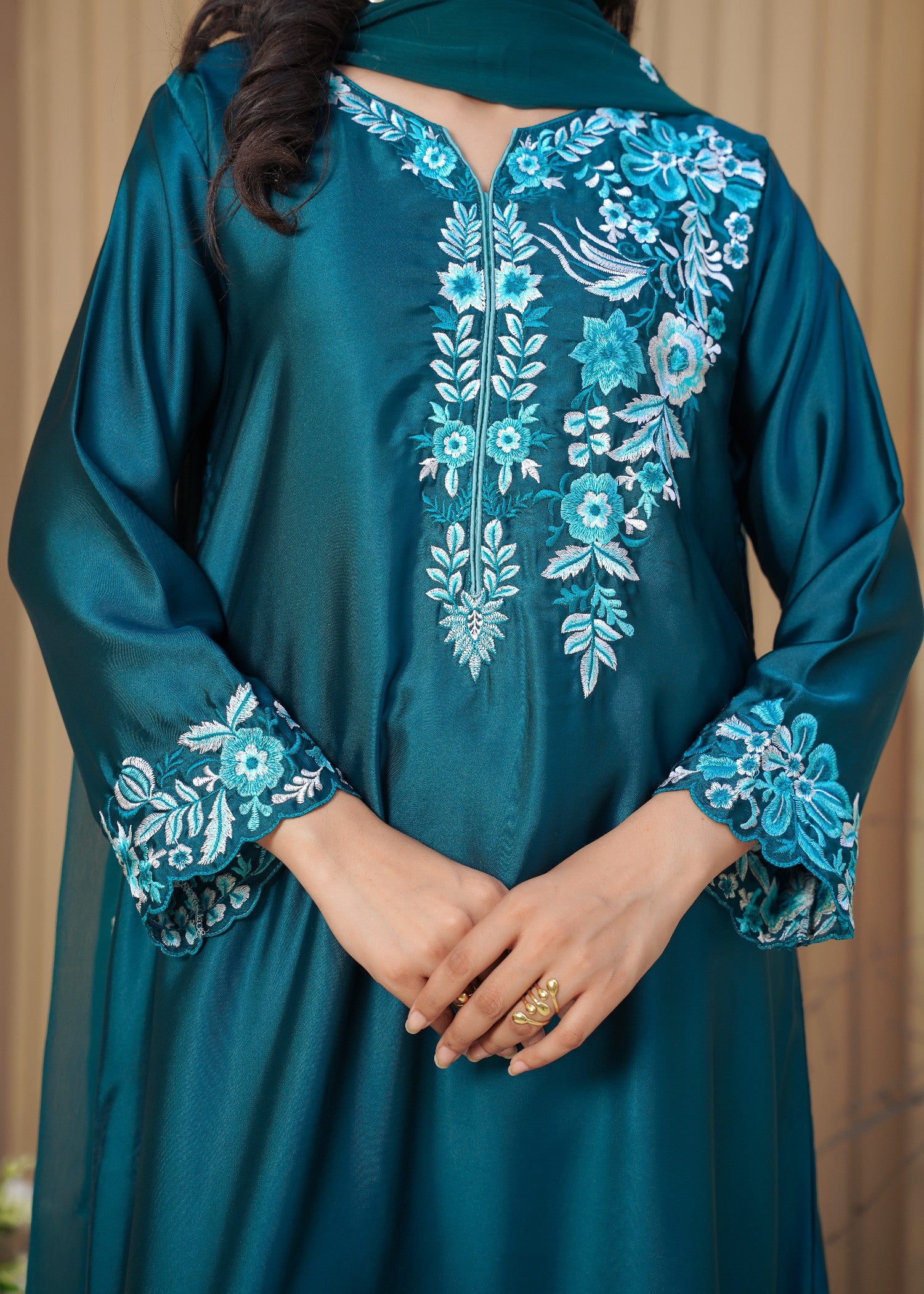 silk Kaftan in Bondi blue