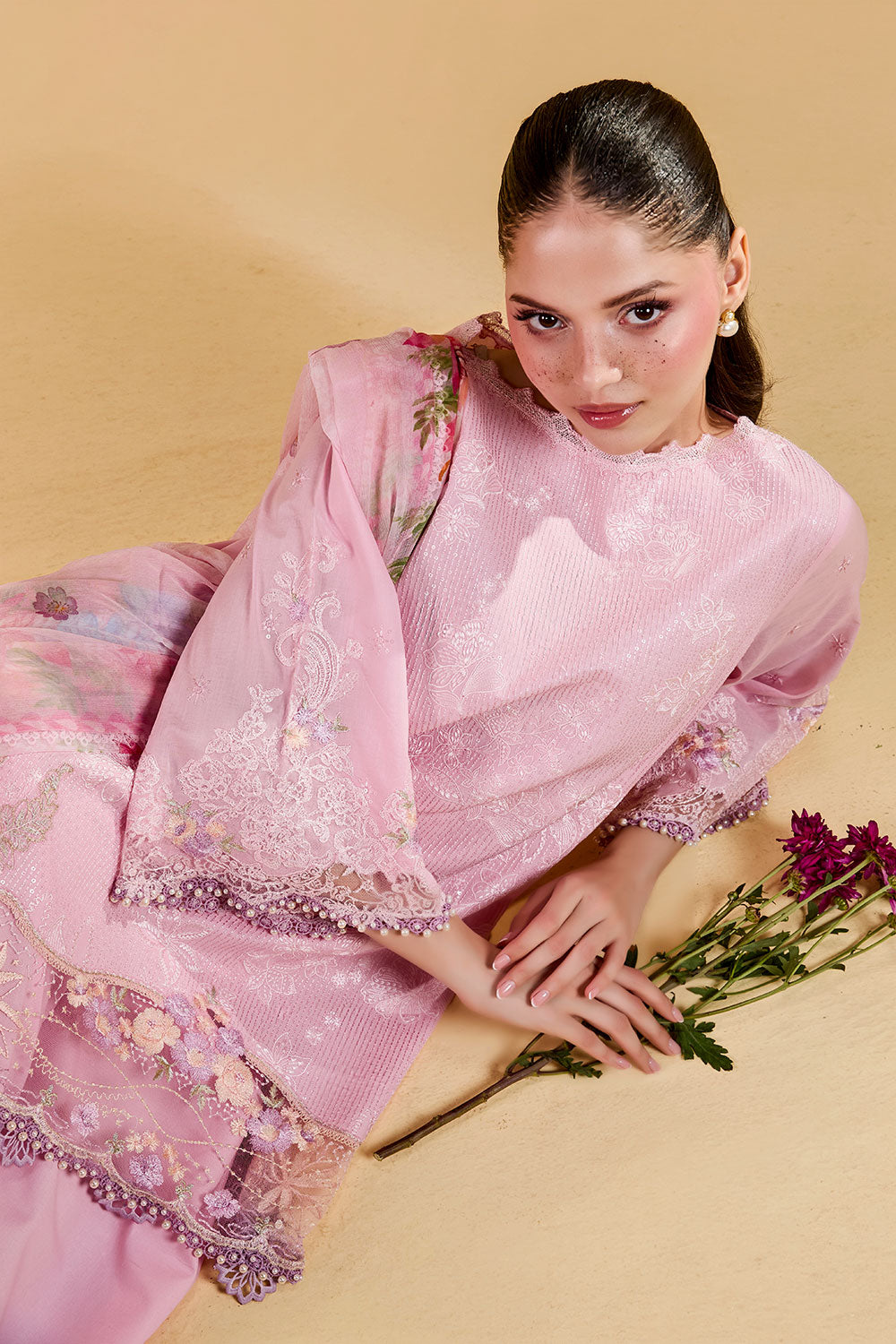 Vital Luxury Lawn Vol-2 – D-2B