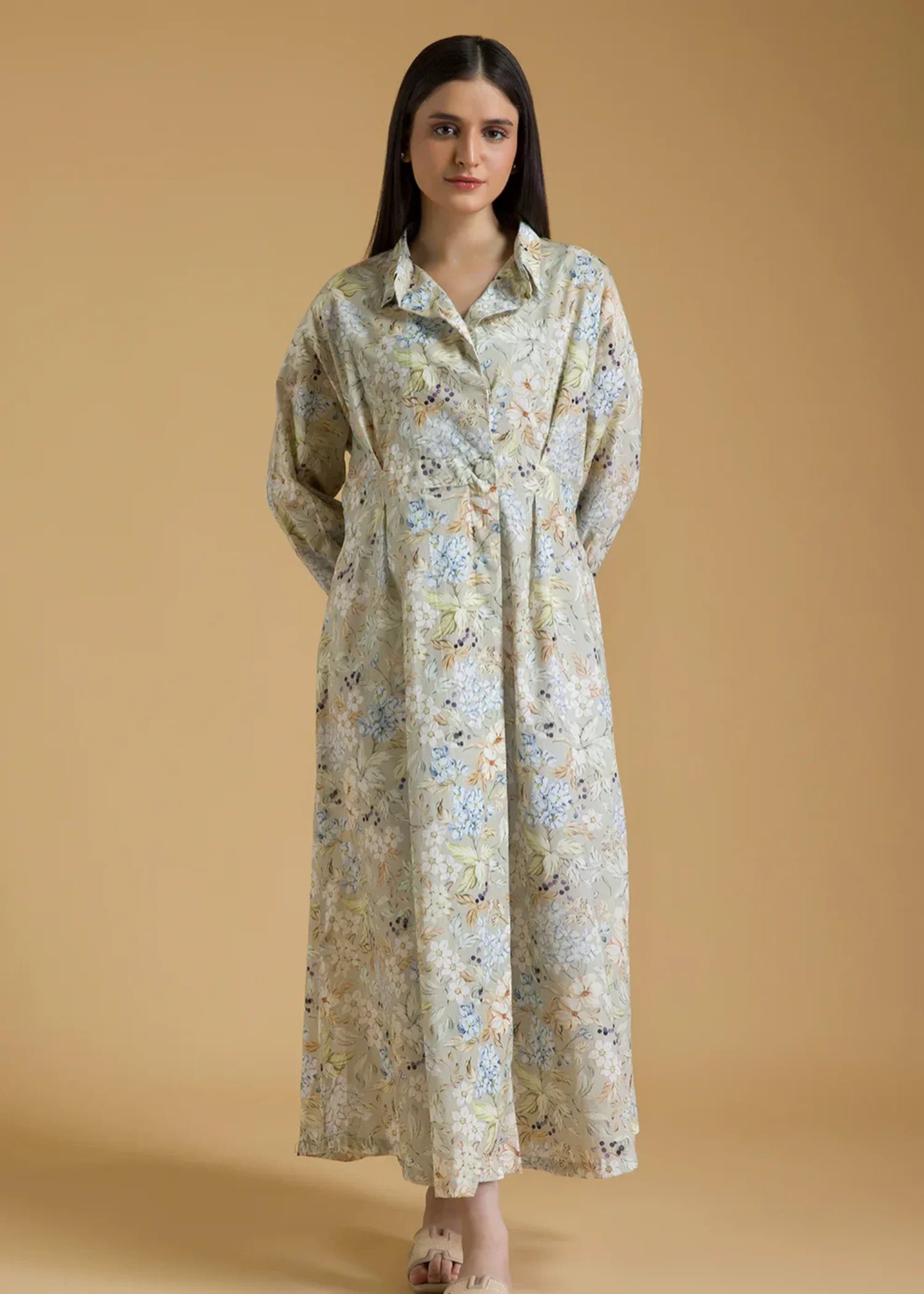 cambric Maxi in Beige
