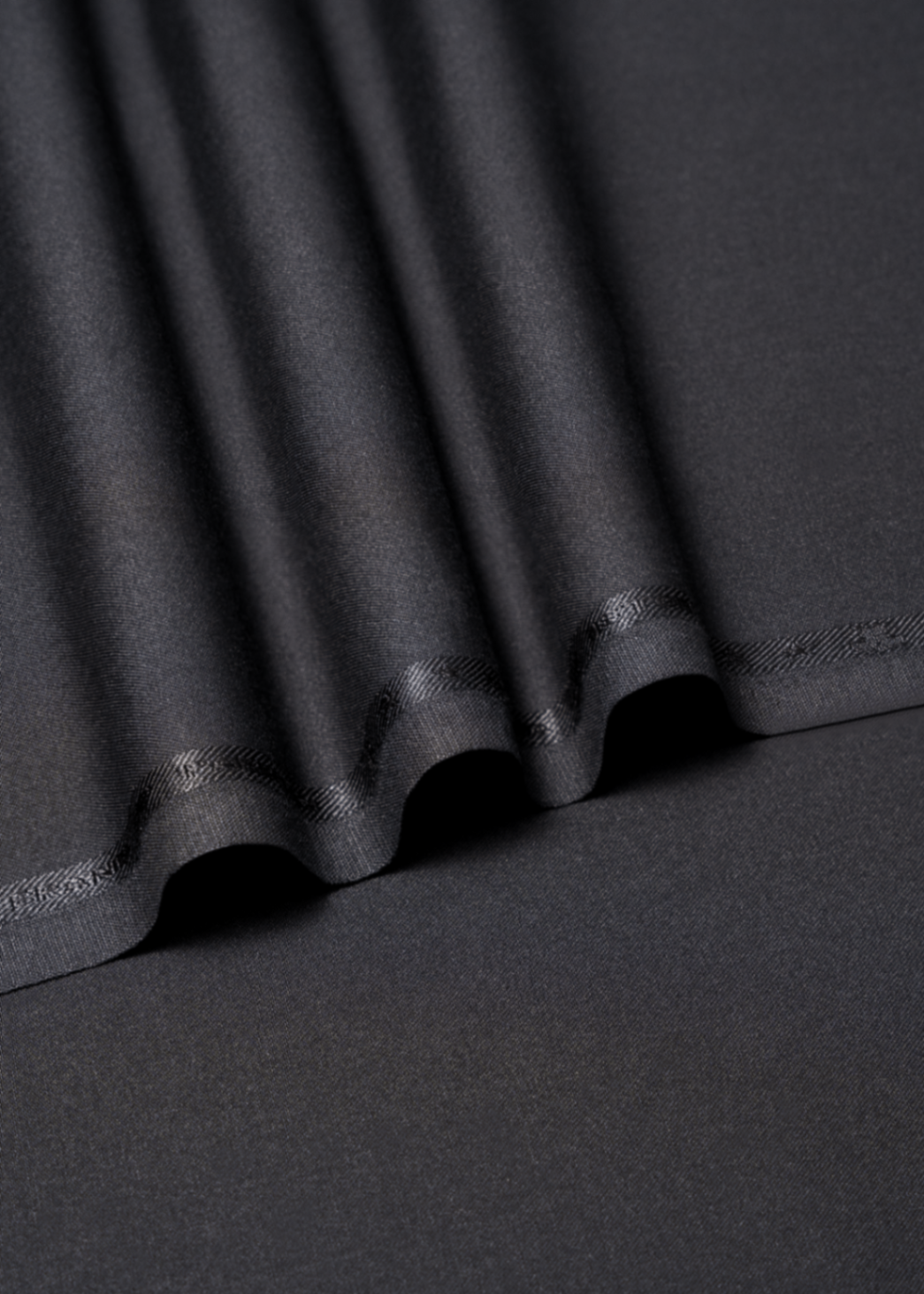 wash & wear Unstitched in Black