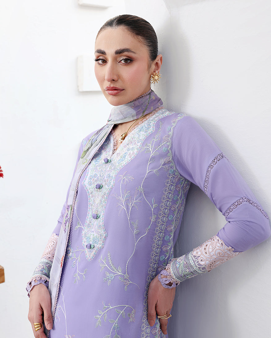 Floral Reveire Lawn – Whispering Radiance