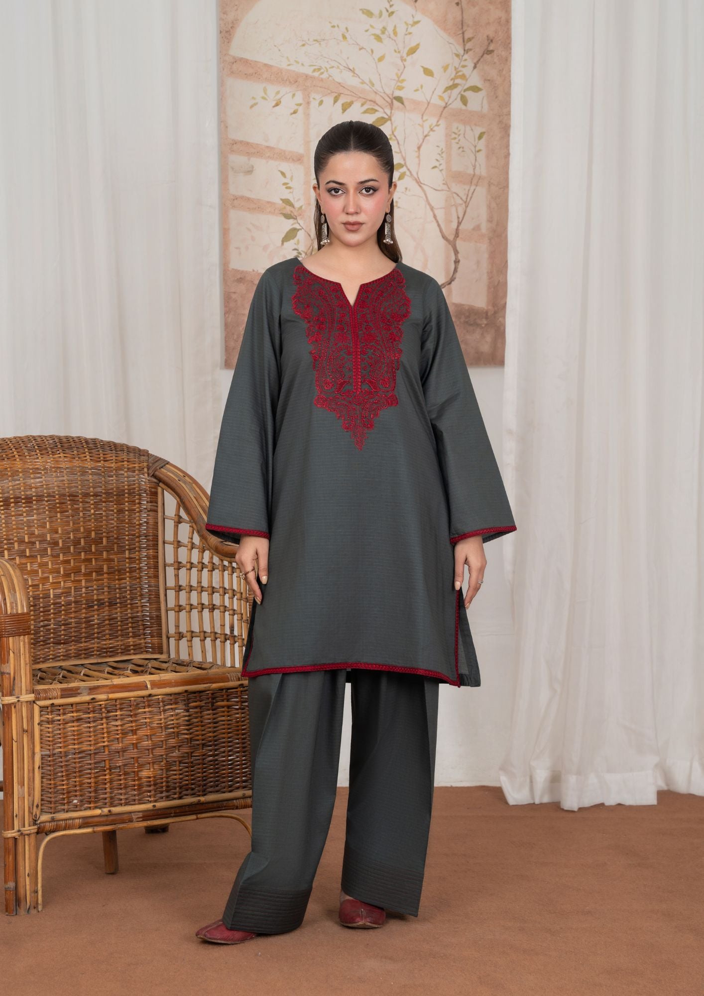 lawn Kurta Set in Slate grey