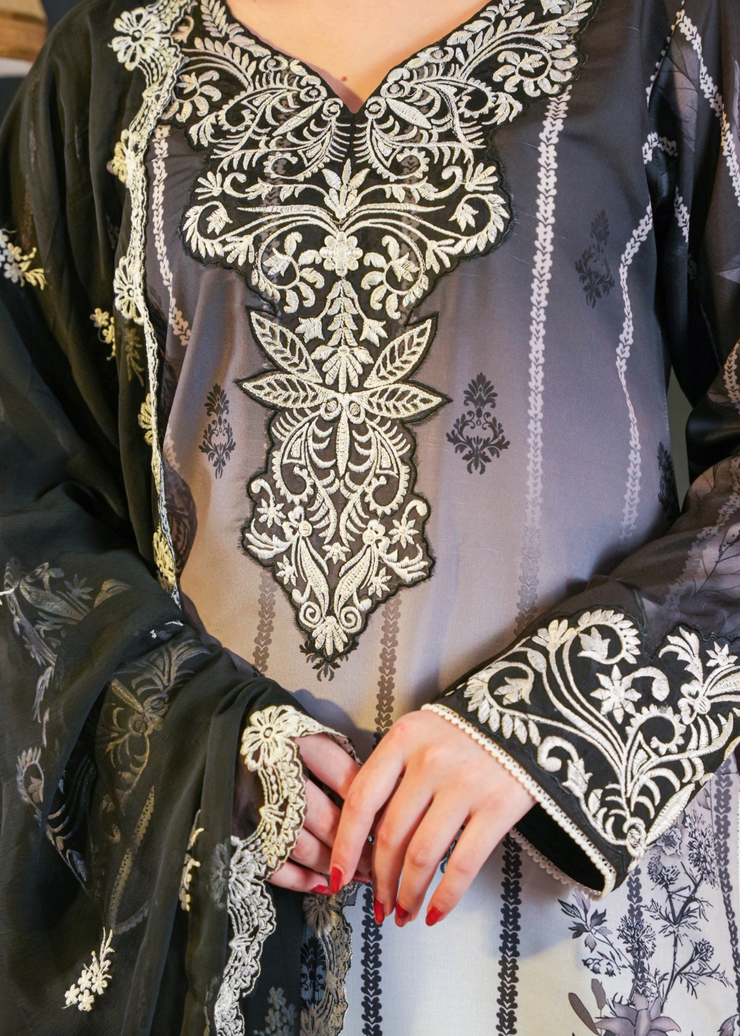 slub cambric Kurta Set in Jet black