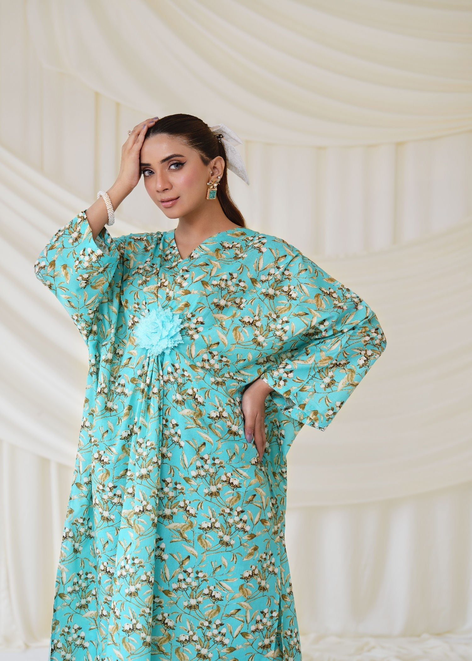 lawn Kaftan in Turquoise