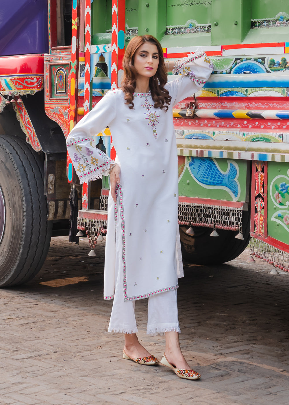 slub khaddar Kurta Set in White