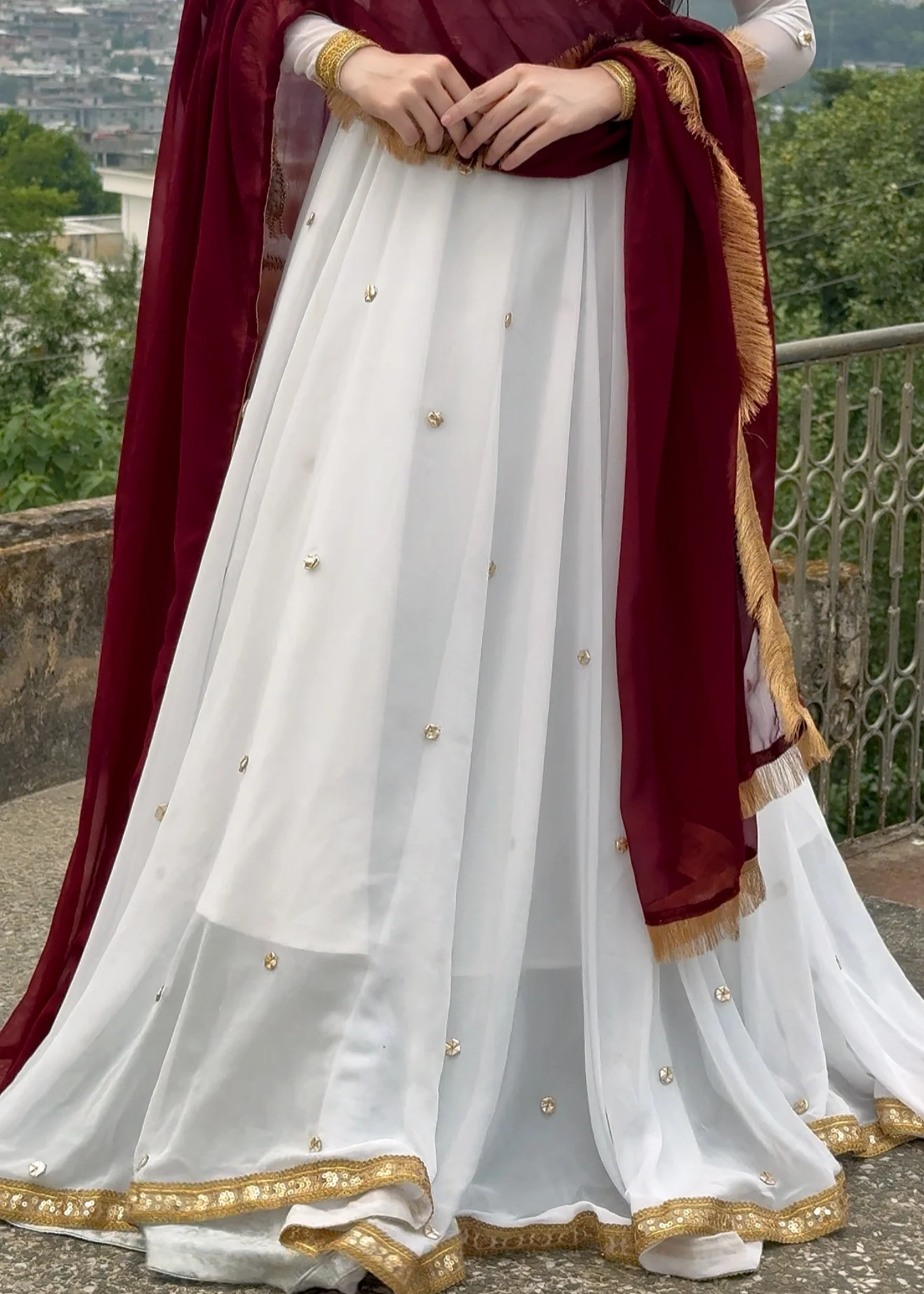 silk Maxi in Lynx white