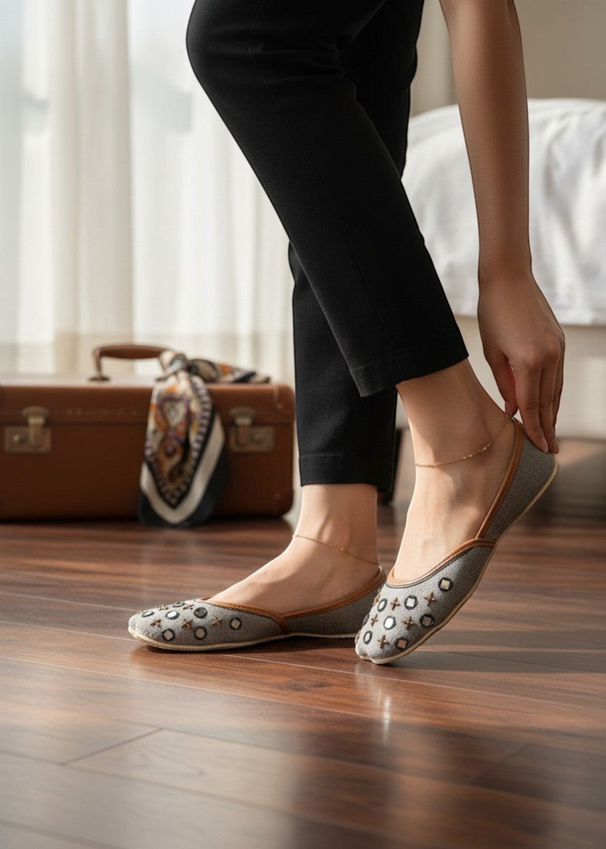 Khussa in Ash grey by - High Quality Women Khussa THP0933