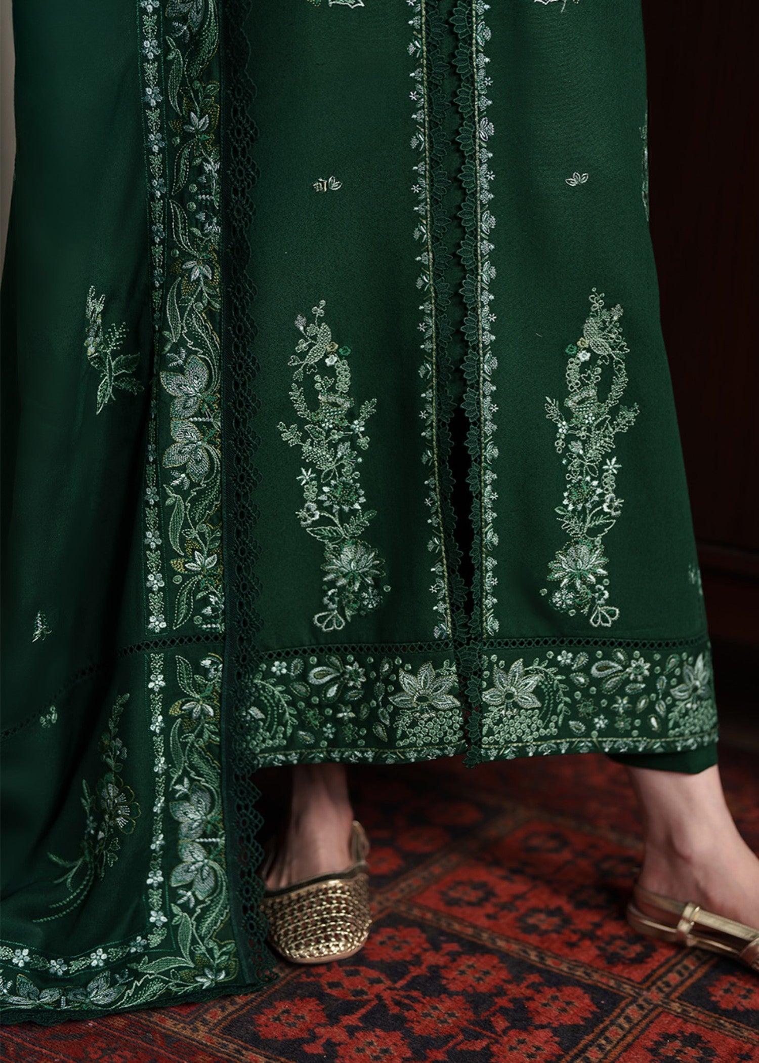 karandi Kurta Set in Dark green
