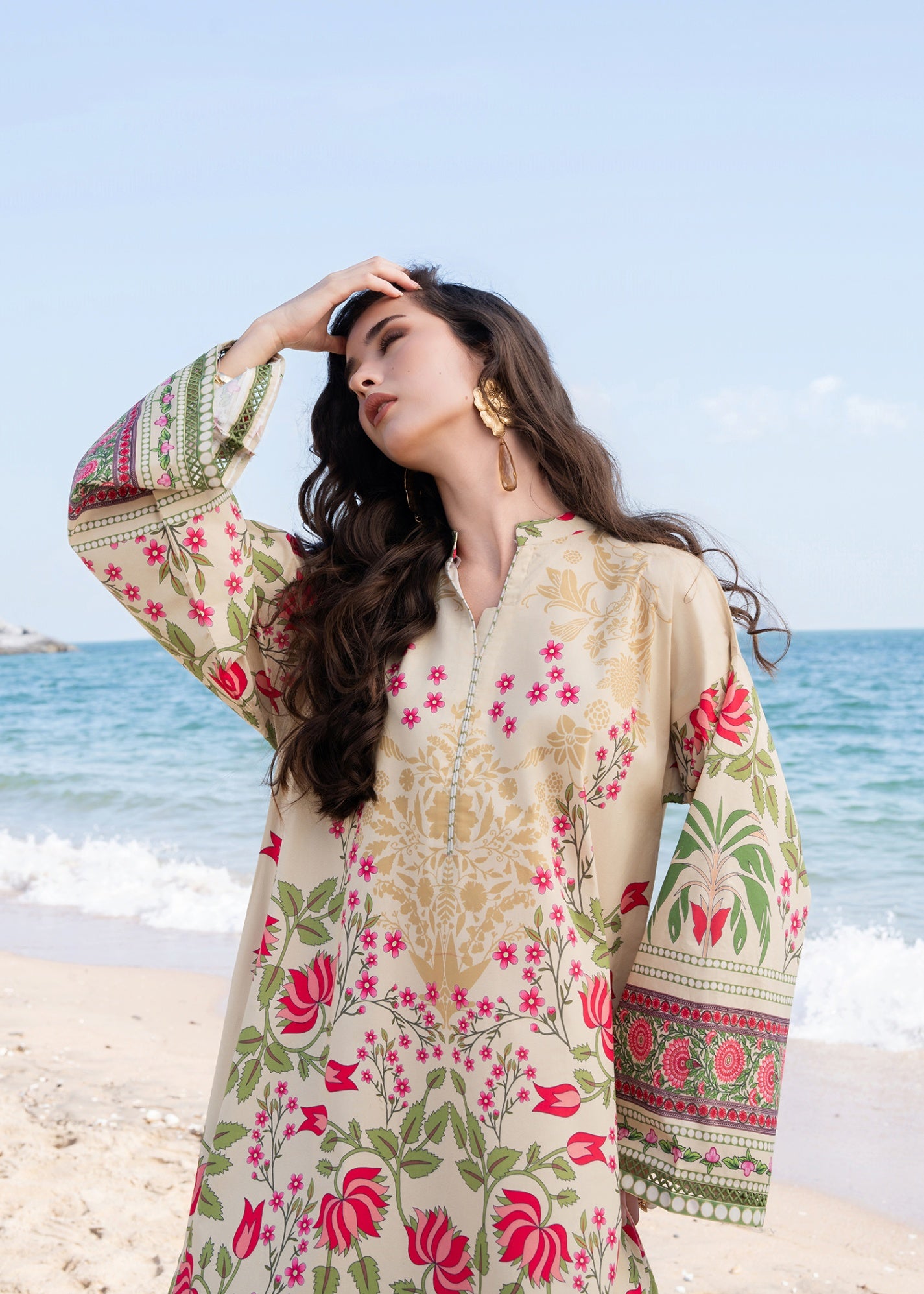 silk grip Kurta Set in Multi
