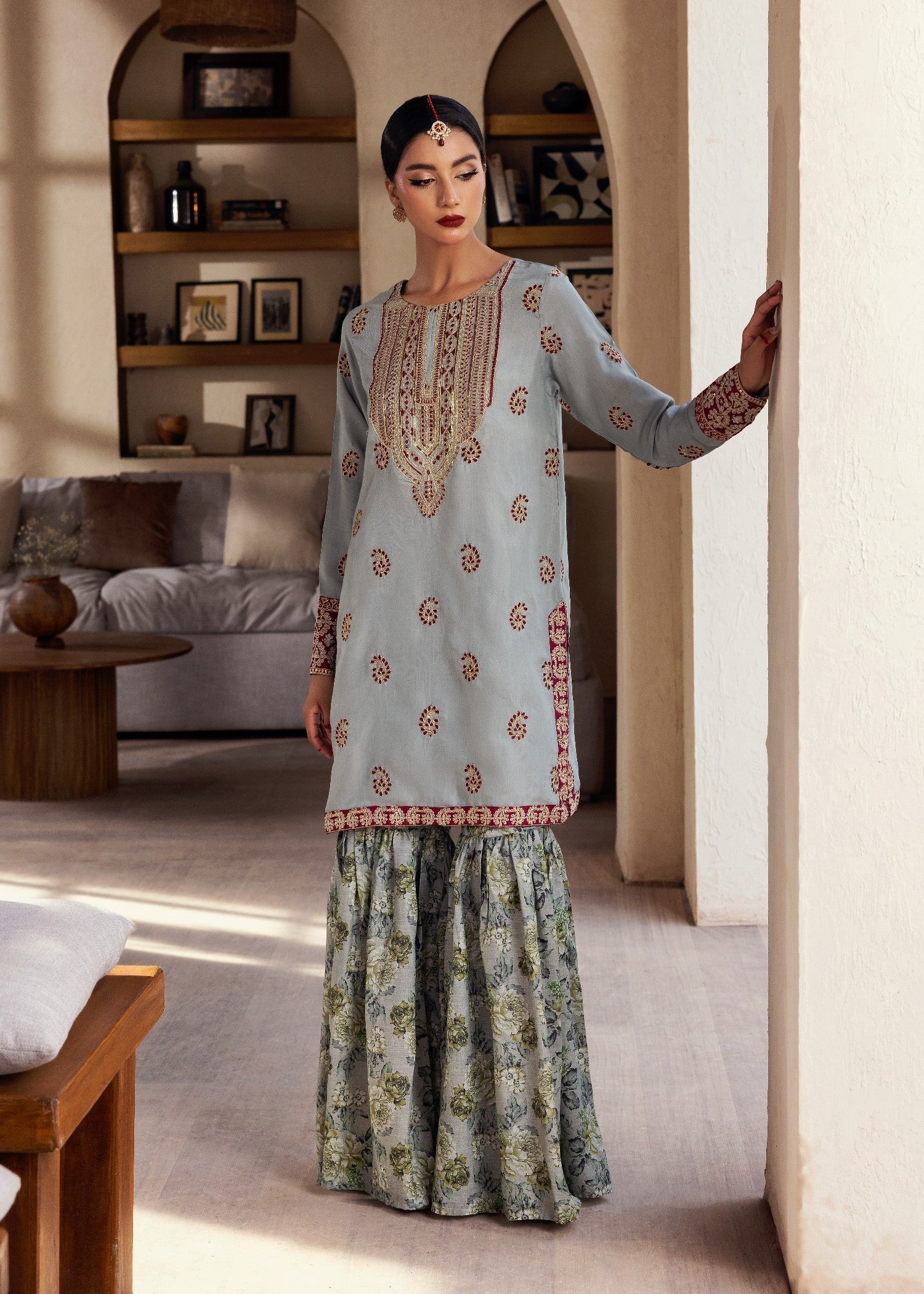 raw silk Gharara in Grey