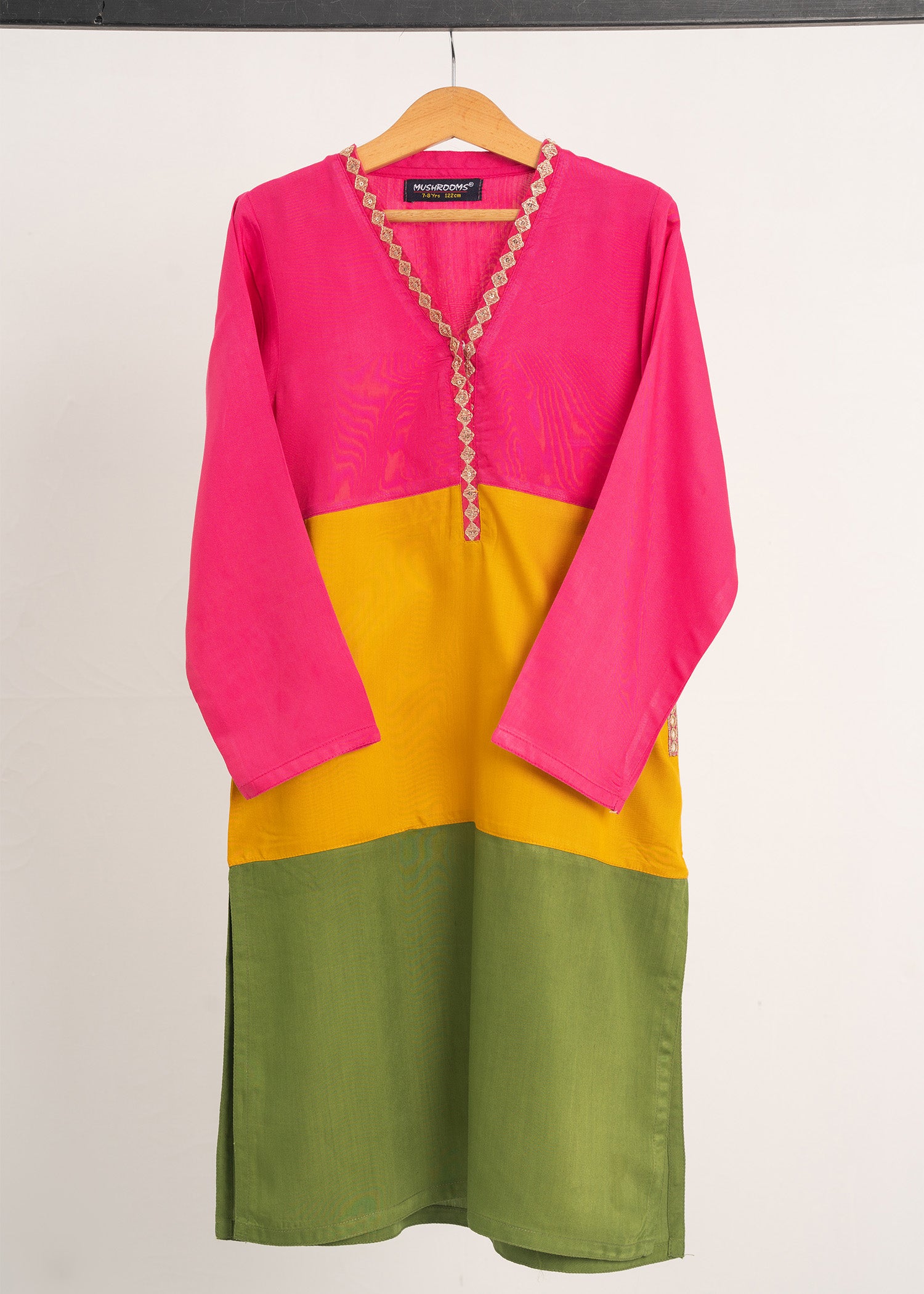 charmuse/shamooz Kurti in Multi