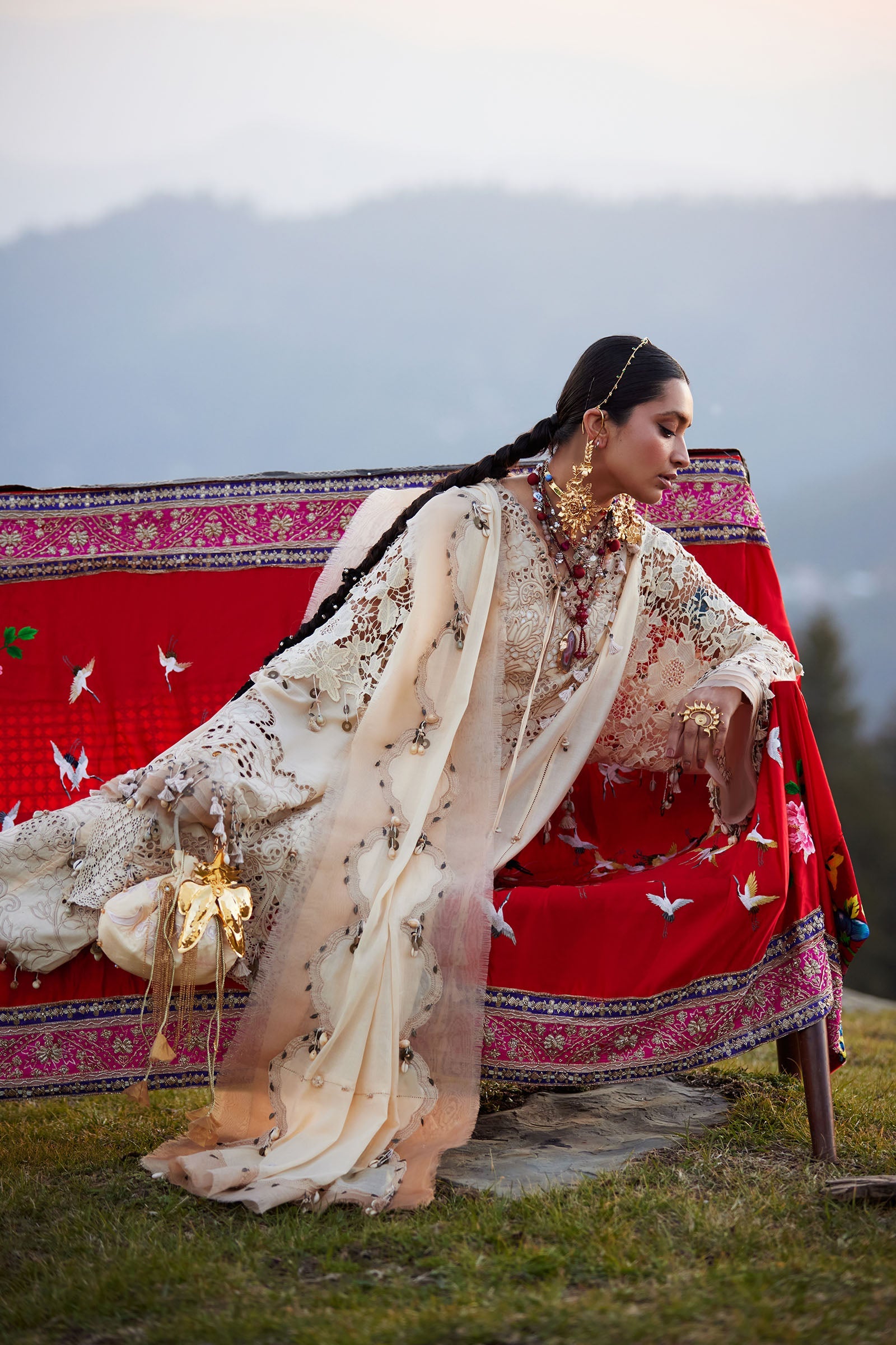 Kashmee Luxury Eid Lawn – BRUMINE (EL26-02 B)