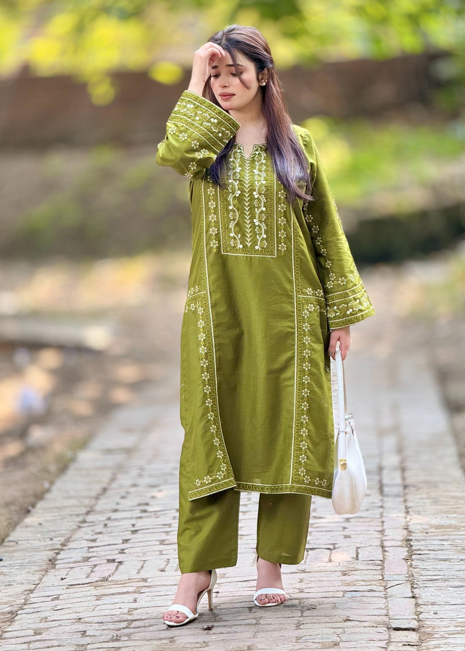 lawn Kurta Set in Olive green