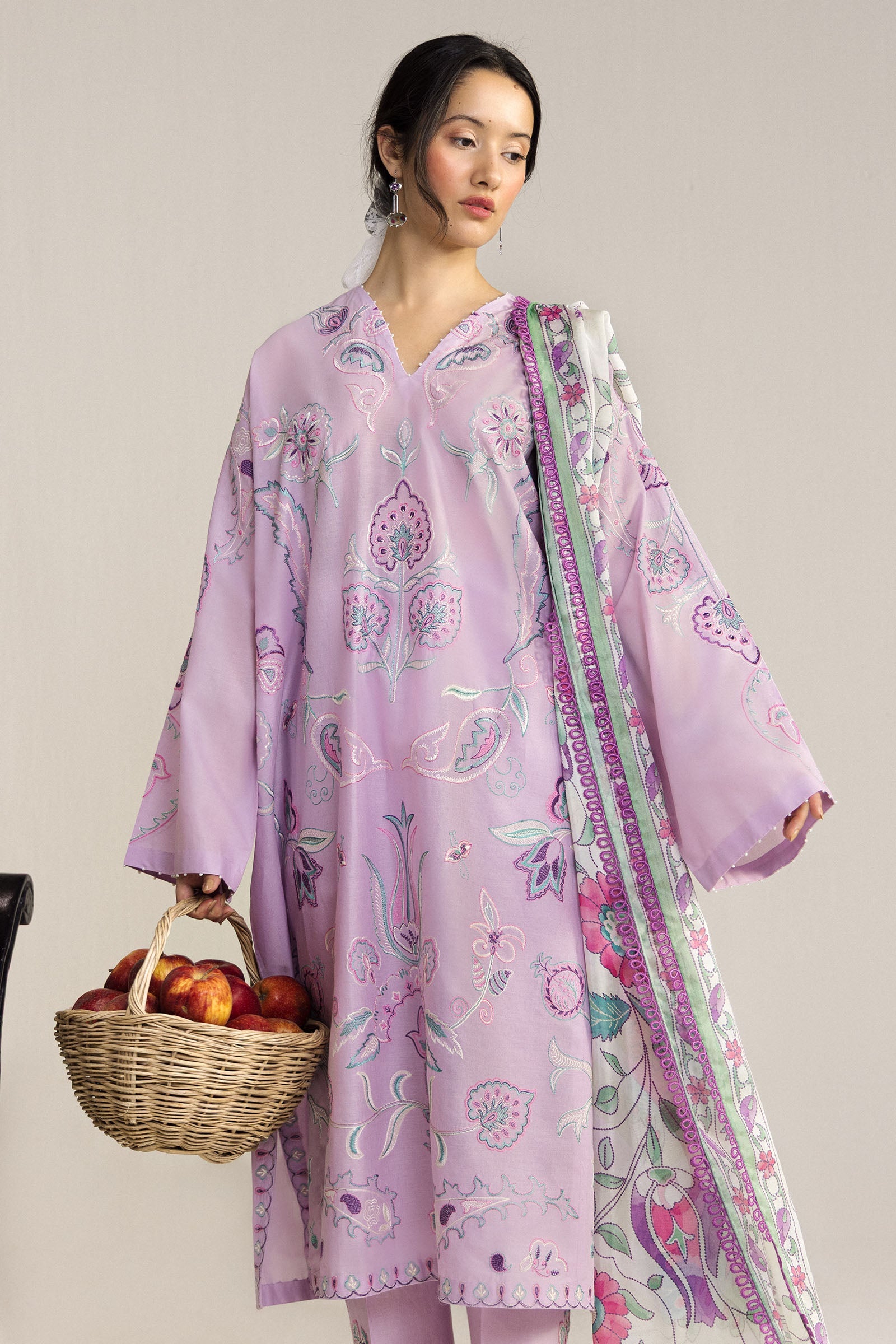 Coco Lawn Edit II – Sia-4A