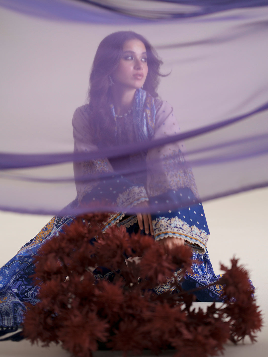 Amour Luxury Lawn – 182-B