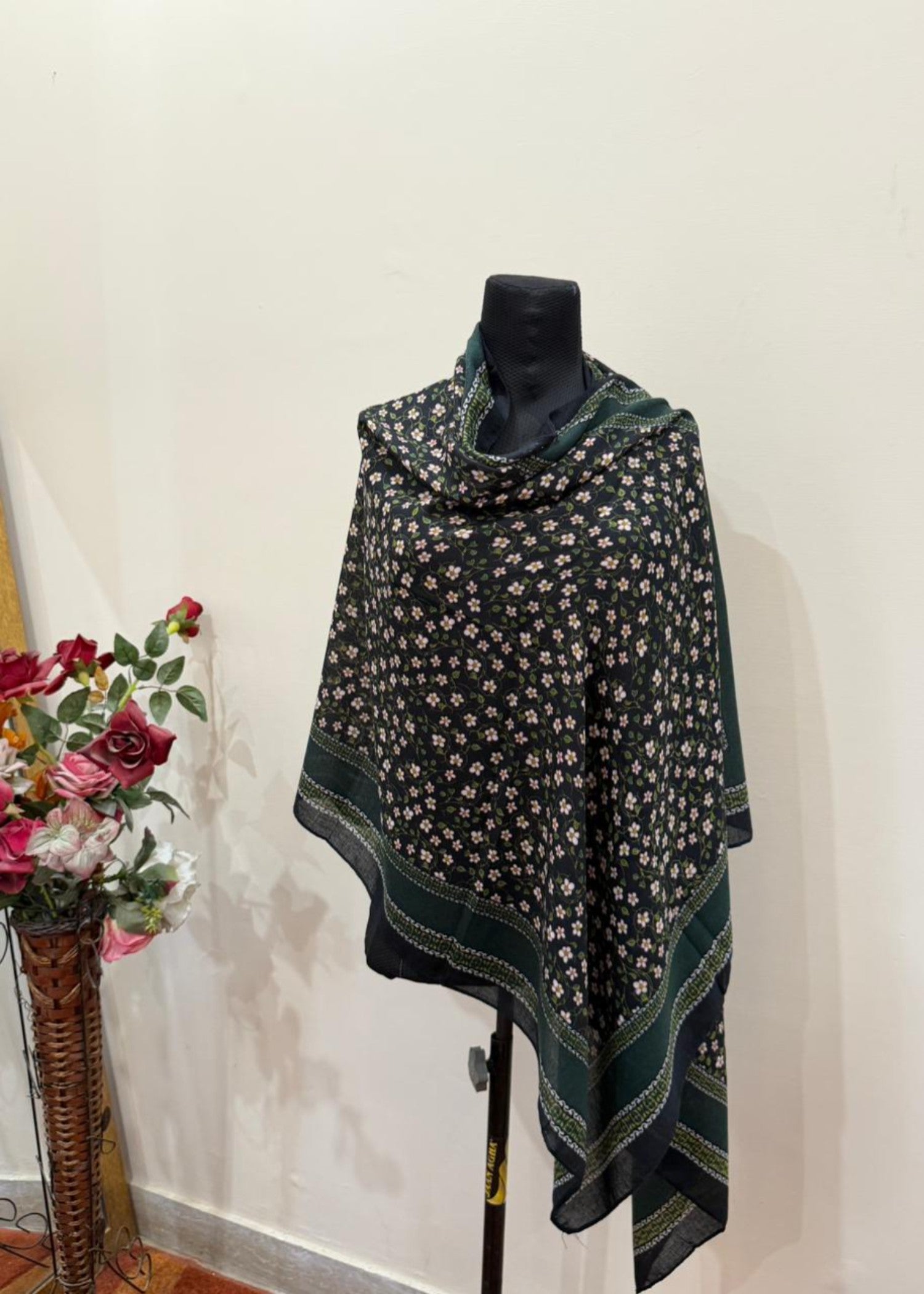 viscose Hijab in Dark green