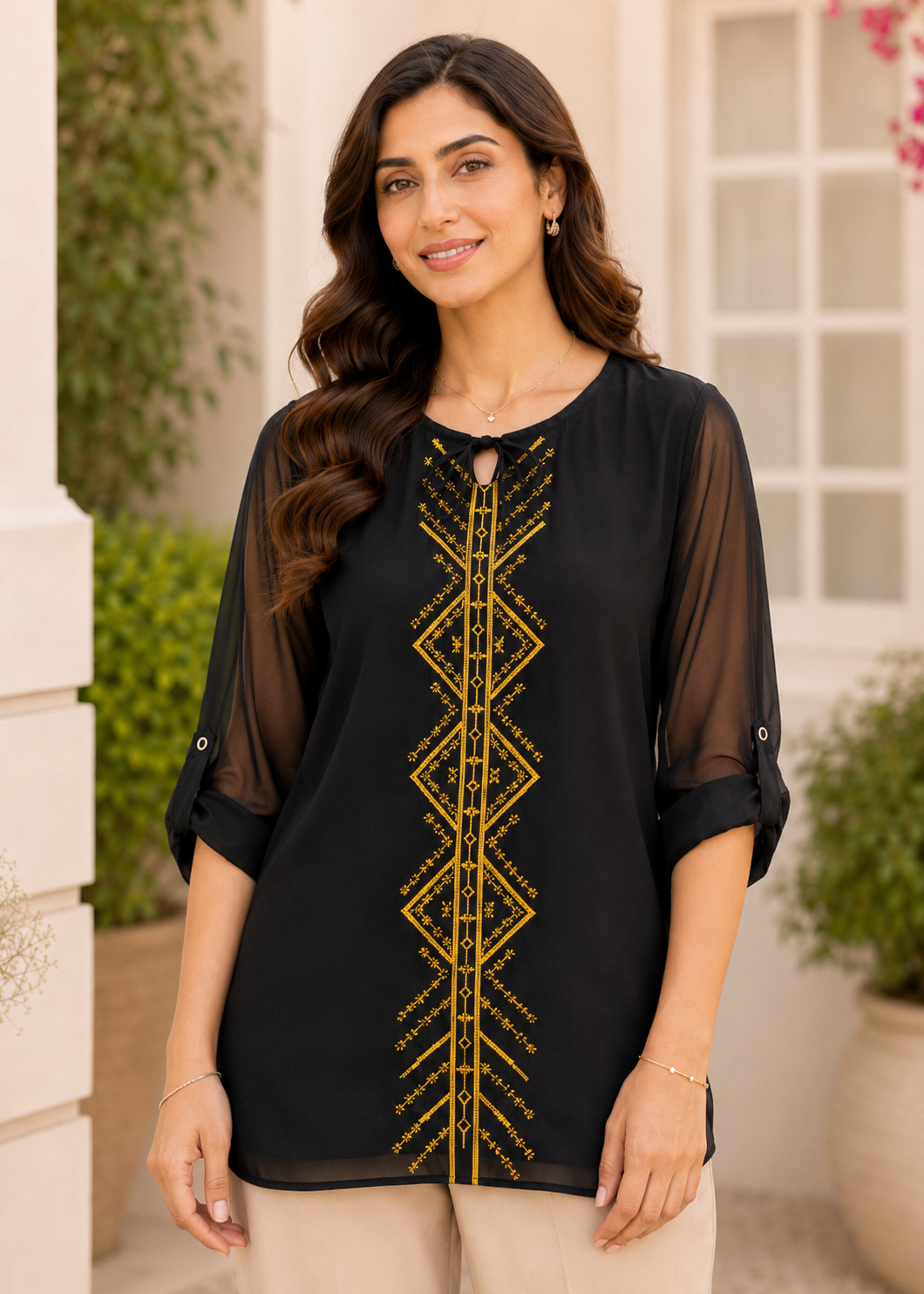 polyester chiffon Top in Black