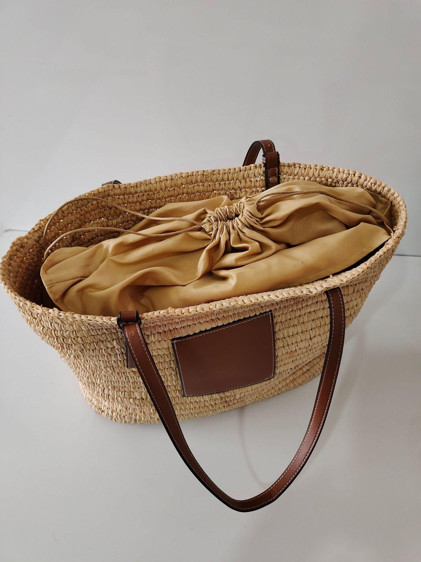 Hand-knitted Straw Woven Bag For Women's Fashion Bucket Beach