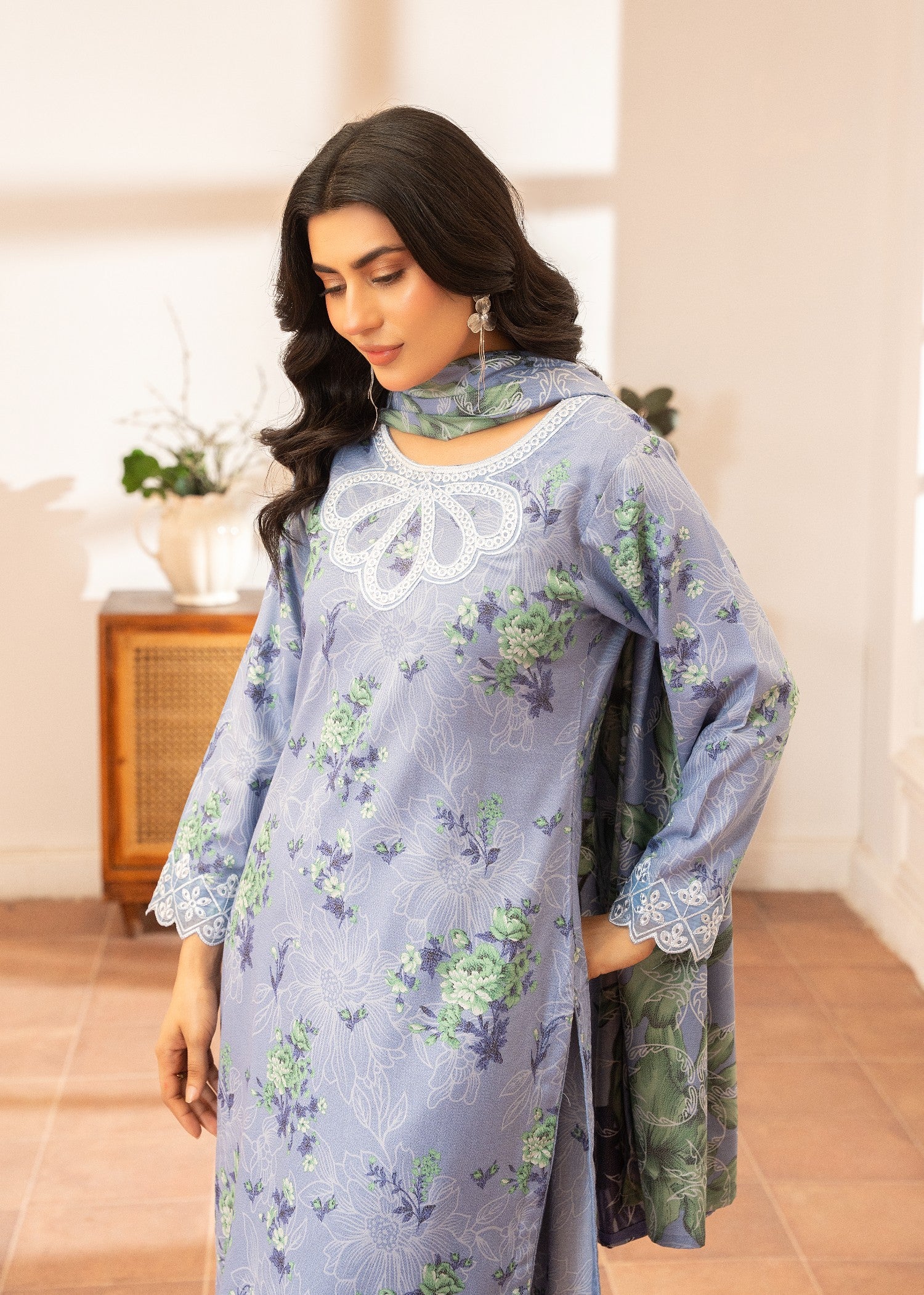 dhanak Kurta Set in Sky blue