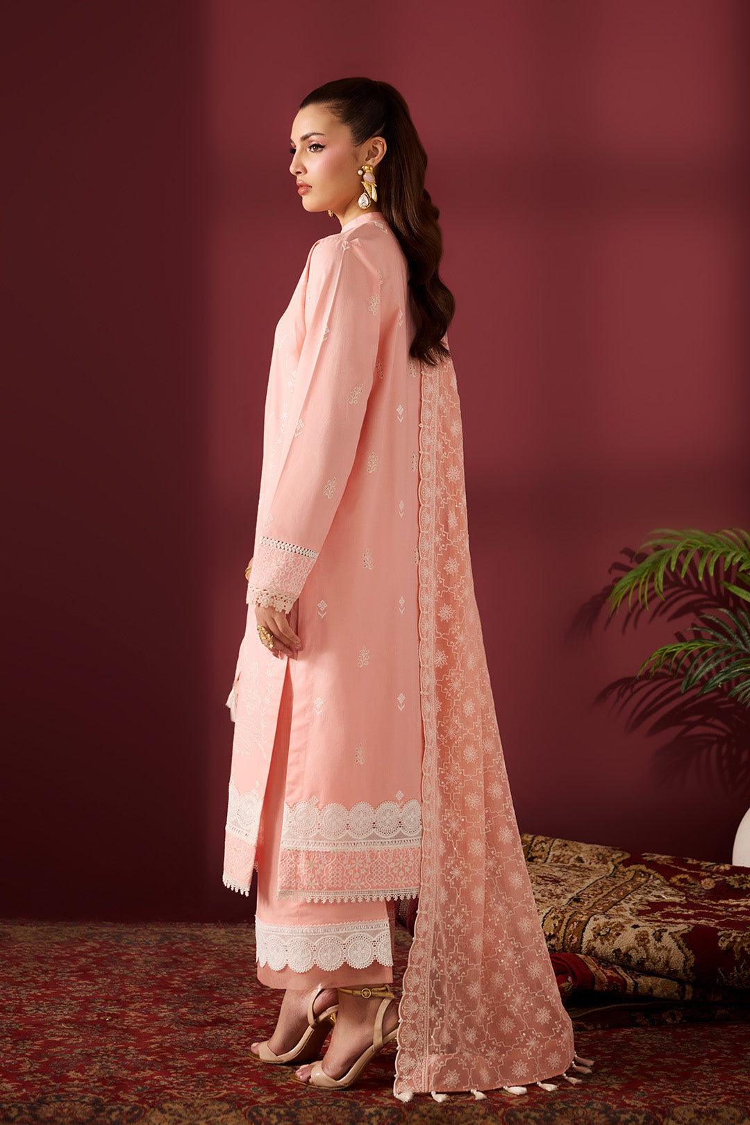 Summer Lawn – AF-EL-7063-Hawk