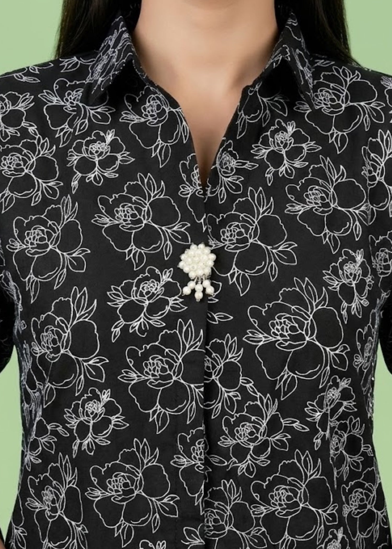 linen Kurta Set in Black, white