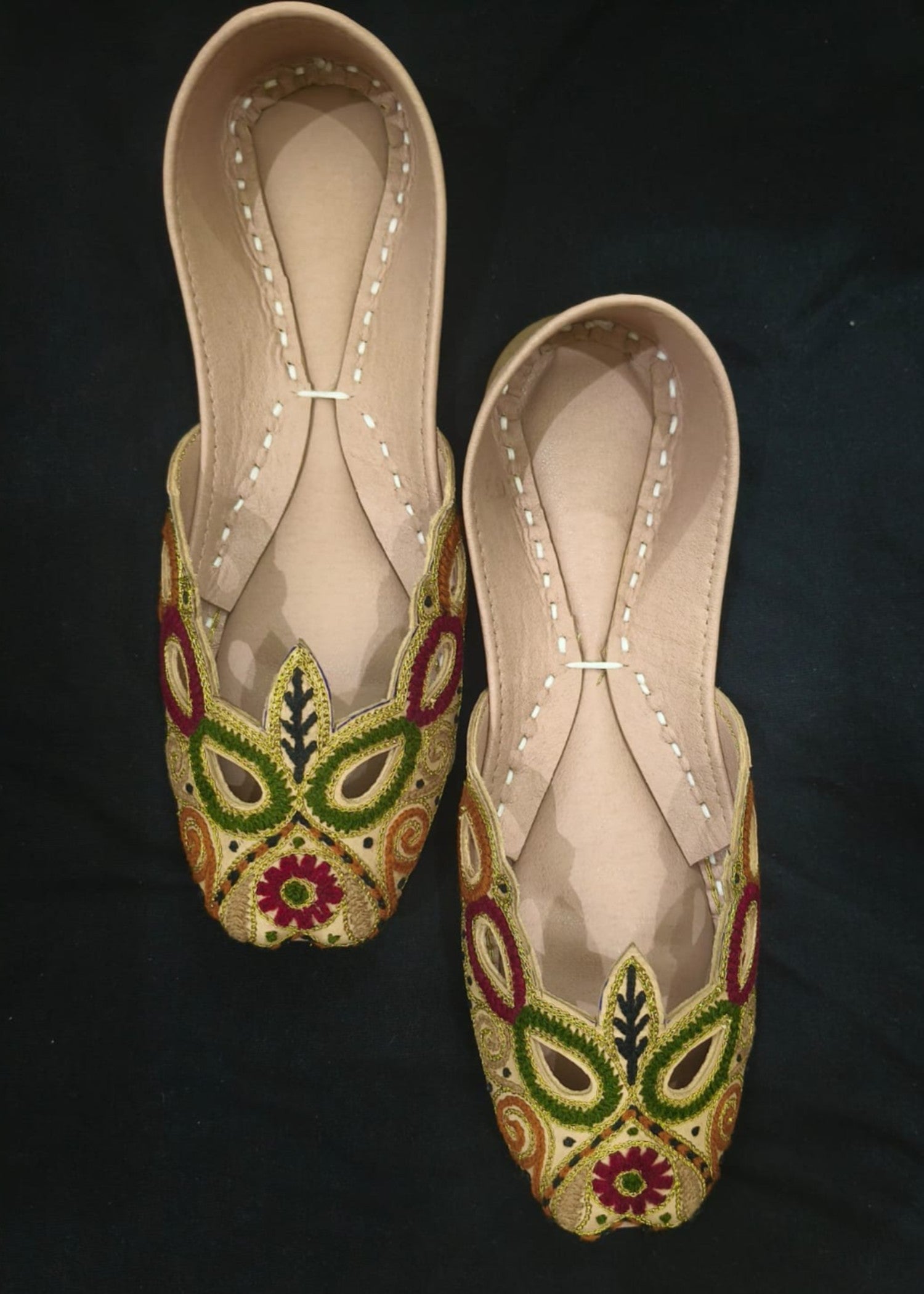 Khussa in Multi by - High Quality Women Khussa IQI1685
