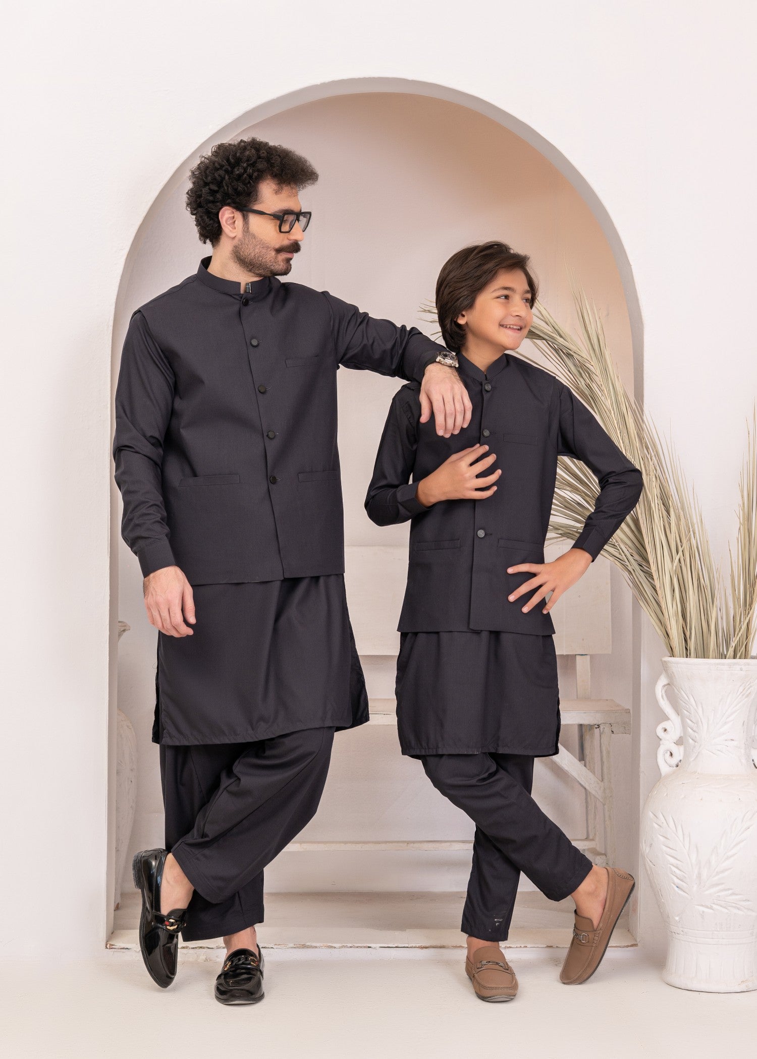 jamawar Waistcoat in Obsidian